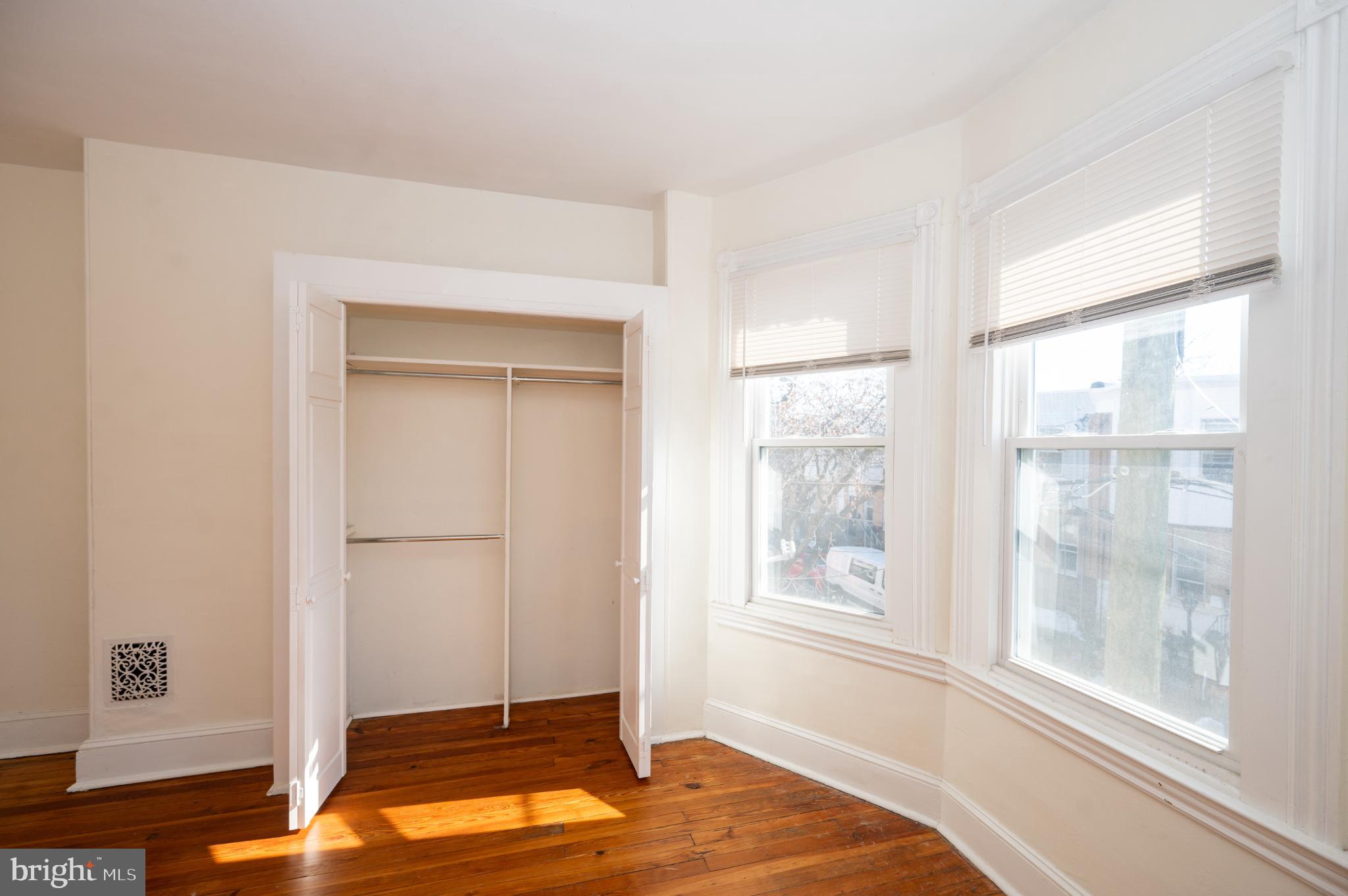 HARROWGATE - Residential