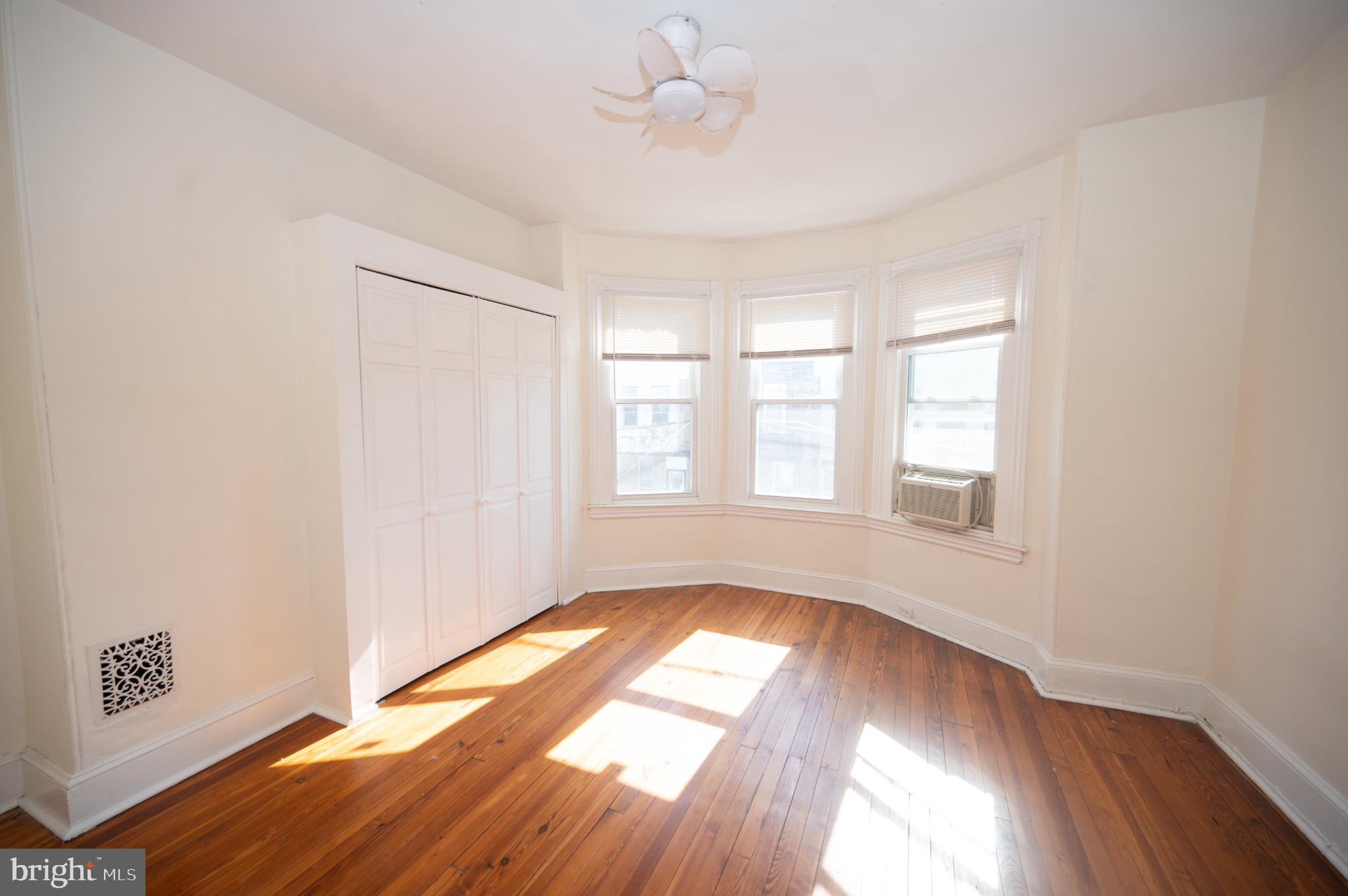 HARROWGATE - Residential