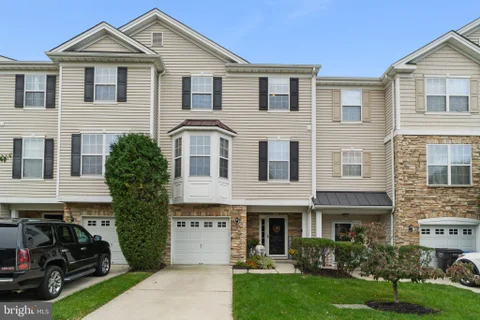 111 Acorn Drive, Mount Royal, NJ 08061 - #: NJGL2077886