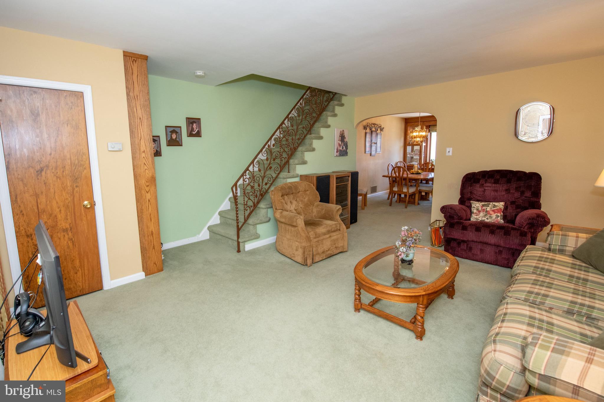 CRISPIN GARDENS - Residential