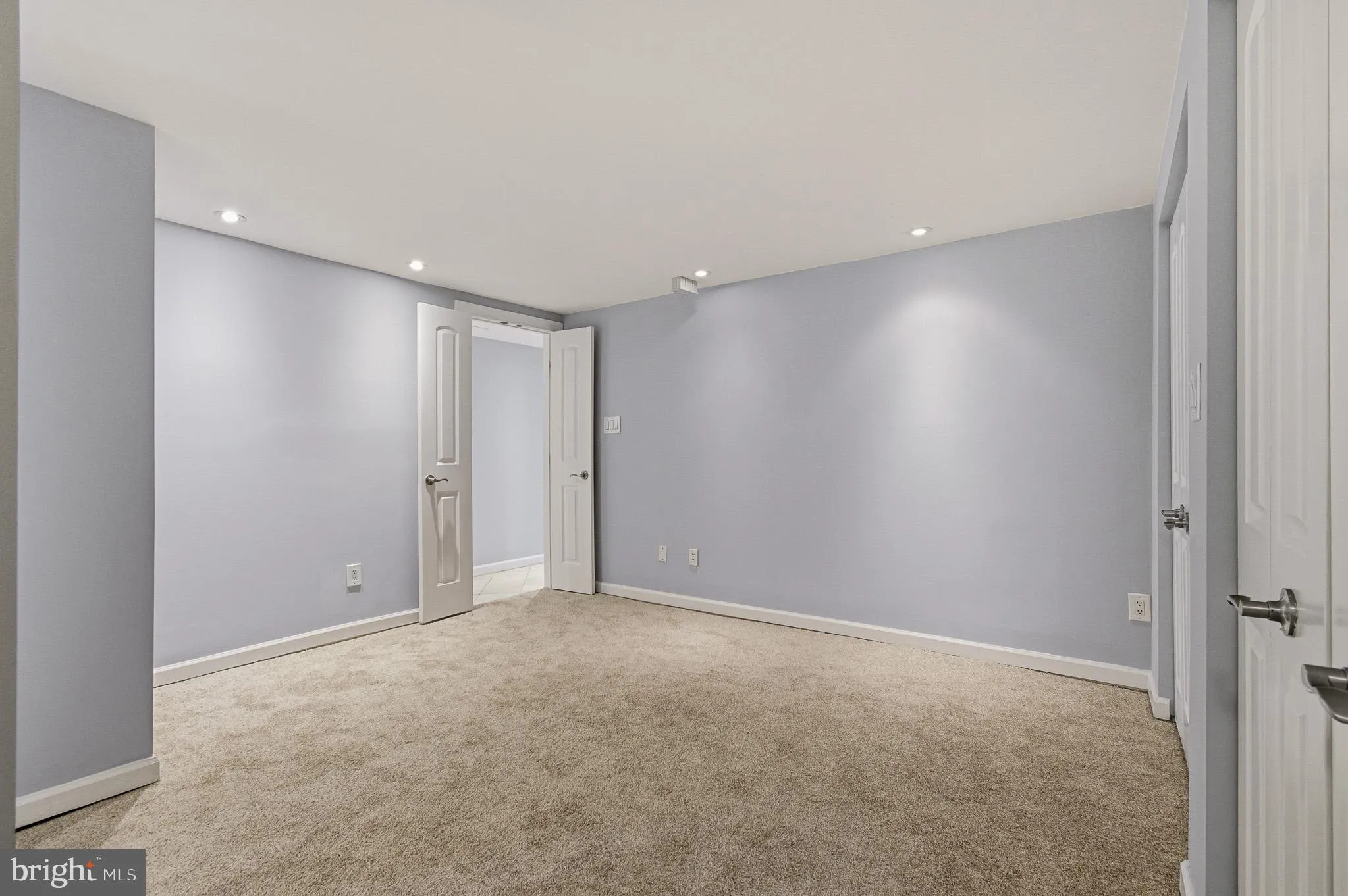 Additional image 119 of 2117 S Street NW, Washington, DC 20008
