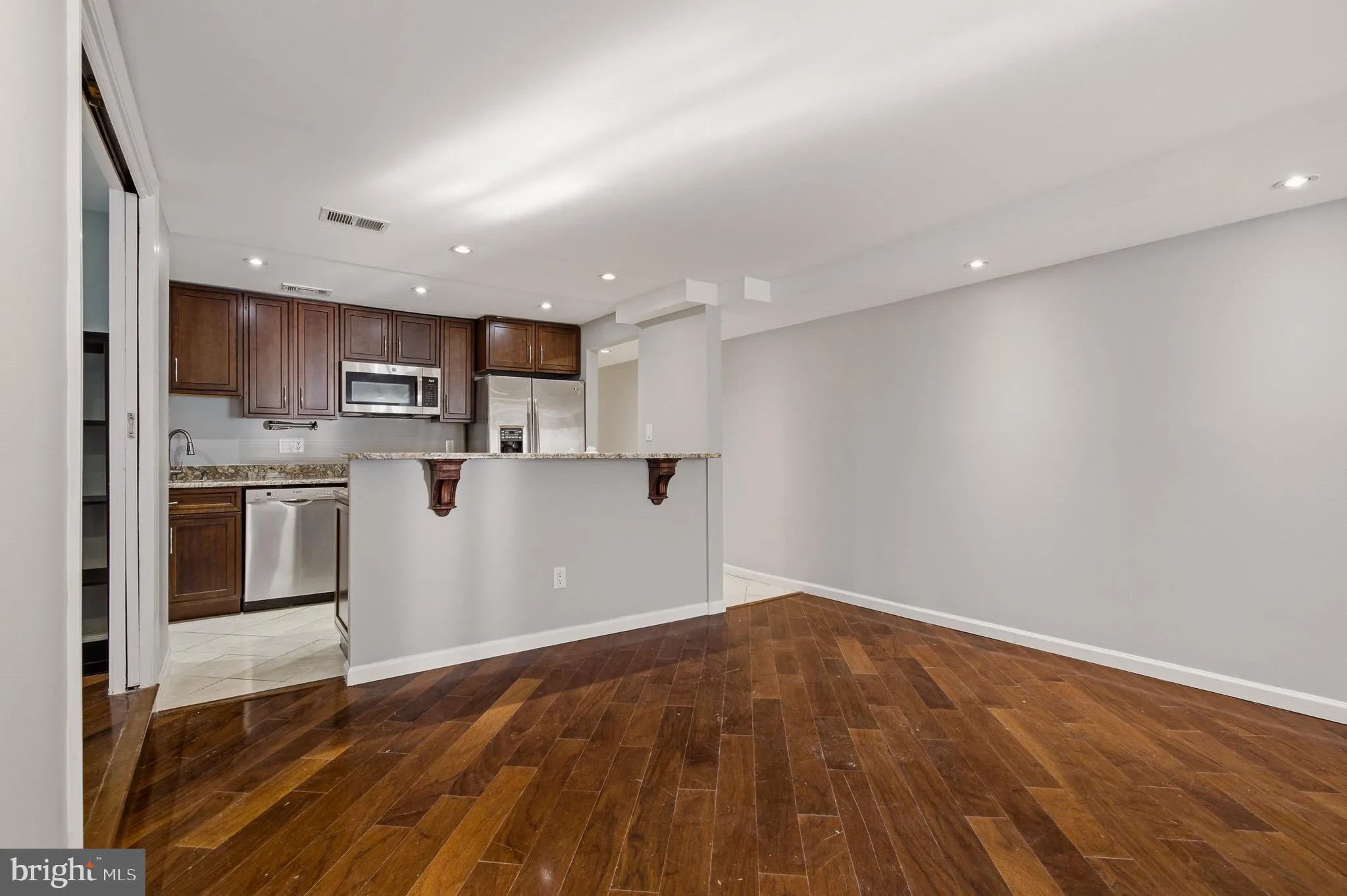 Additional image 88 of 2117 S Street NW, Washington, DC 20008