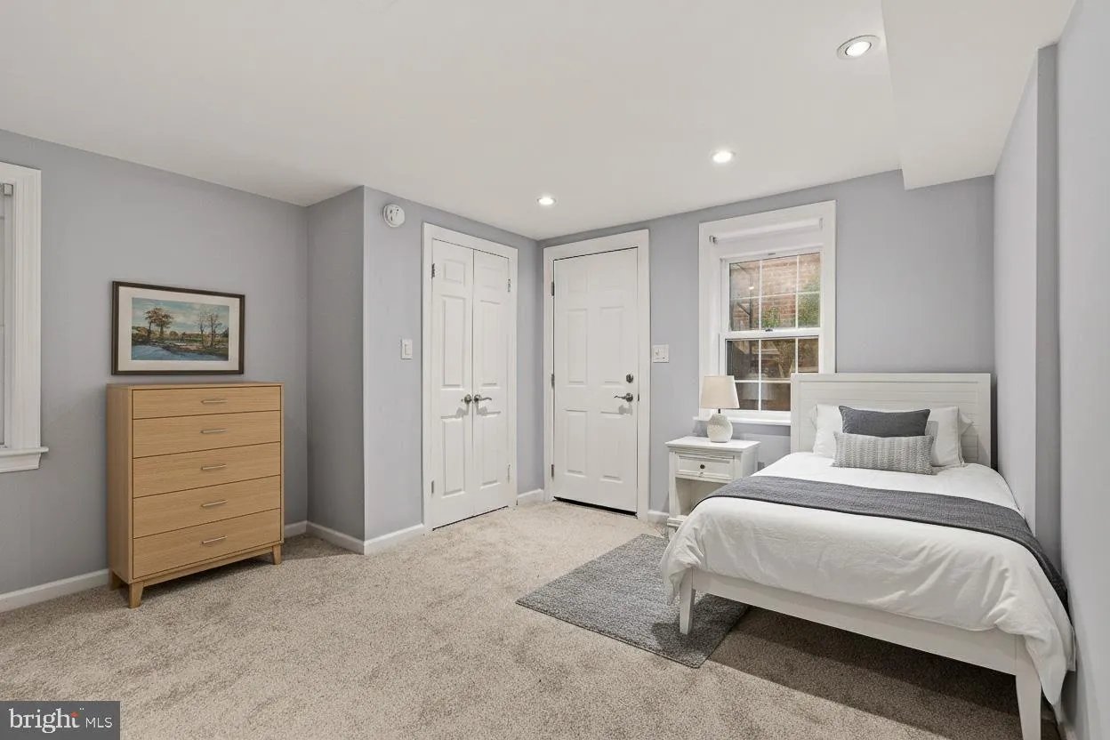 Additional image 113 of 2117 S Street NW, Washington, DC 20008