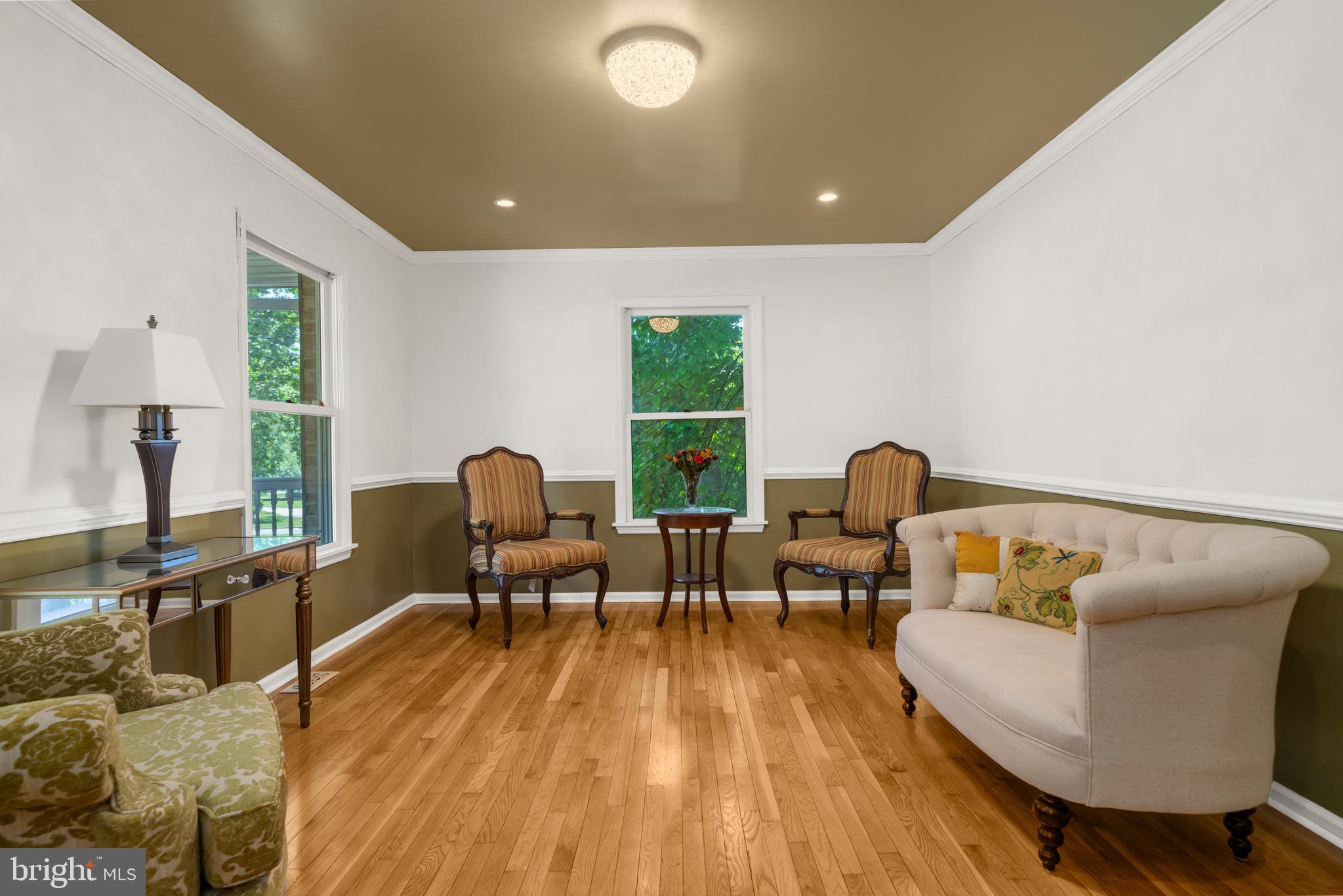 ASHBRIDGE - Residential