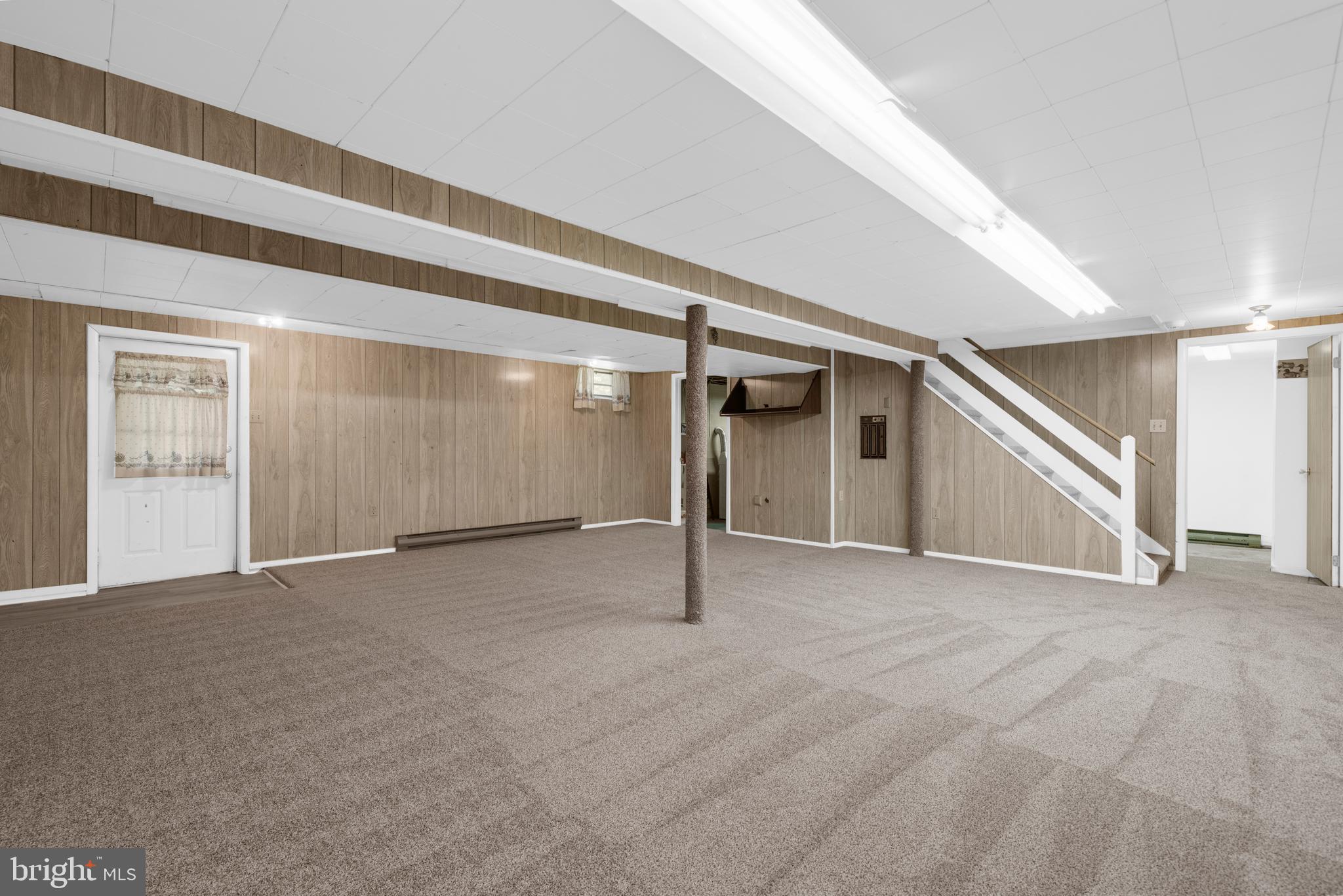 ASHBRIDGE - Residential