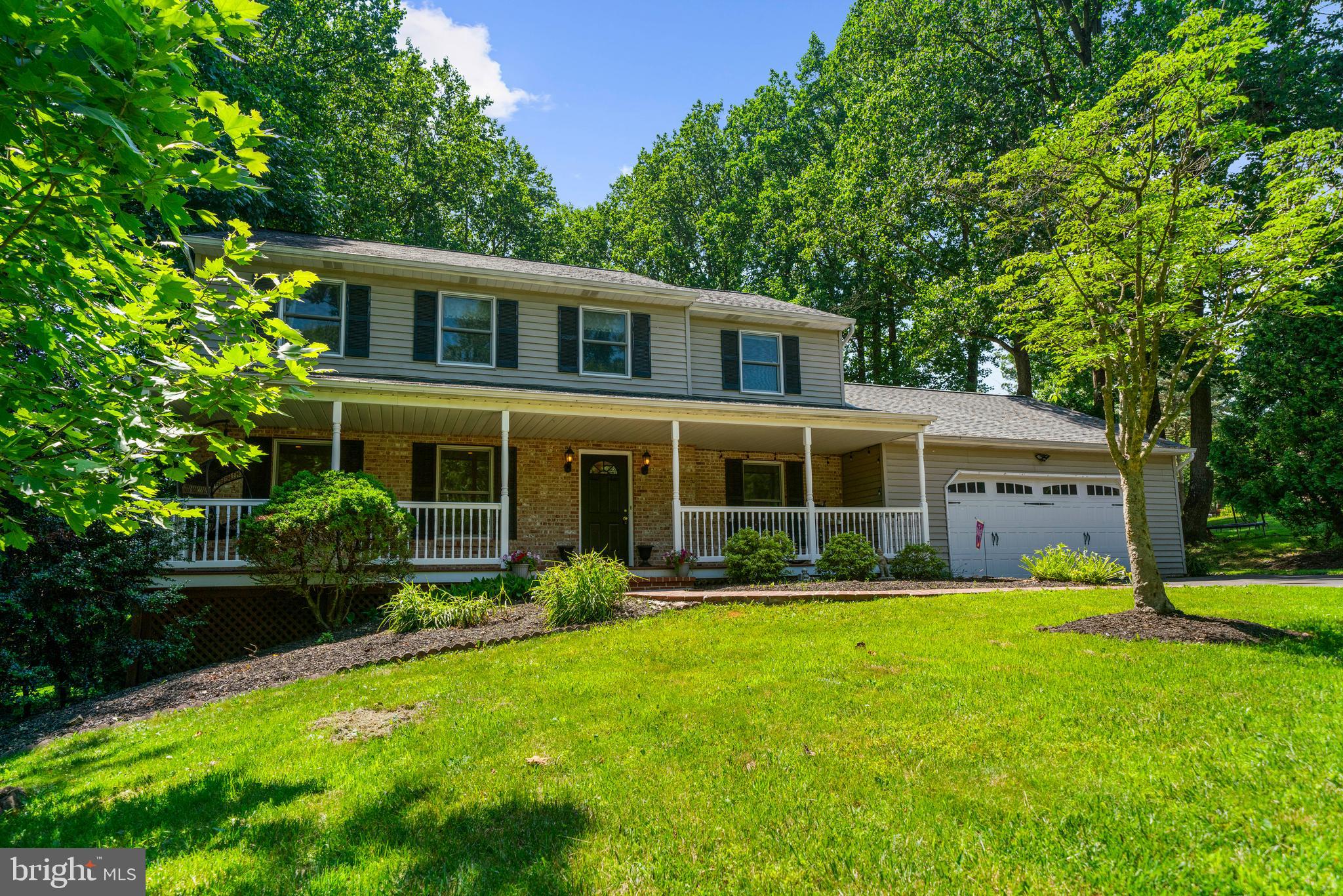 ASHBRIDGE - Residential