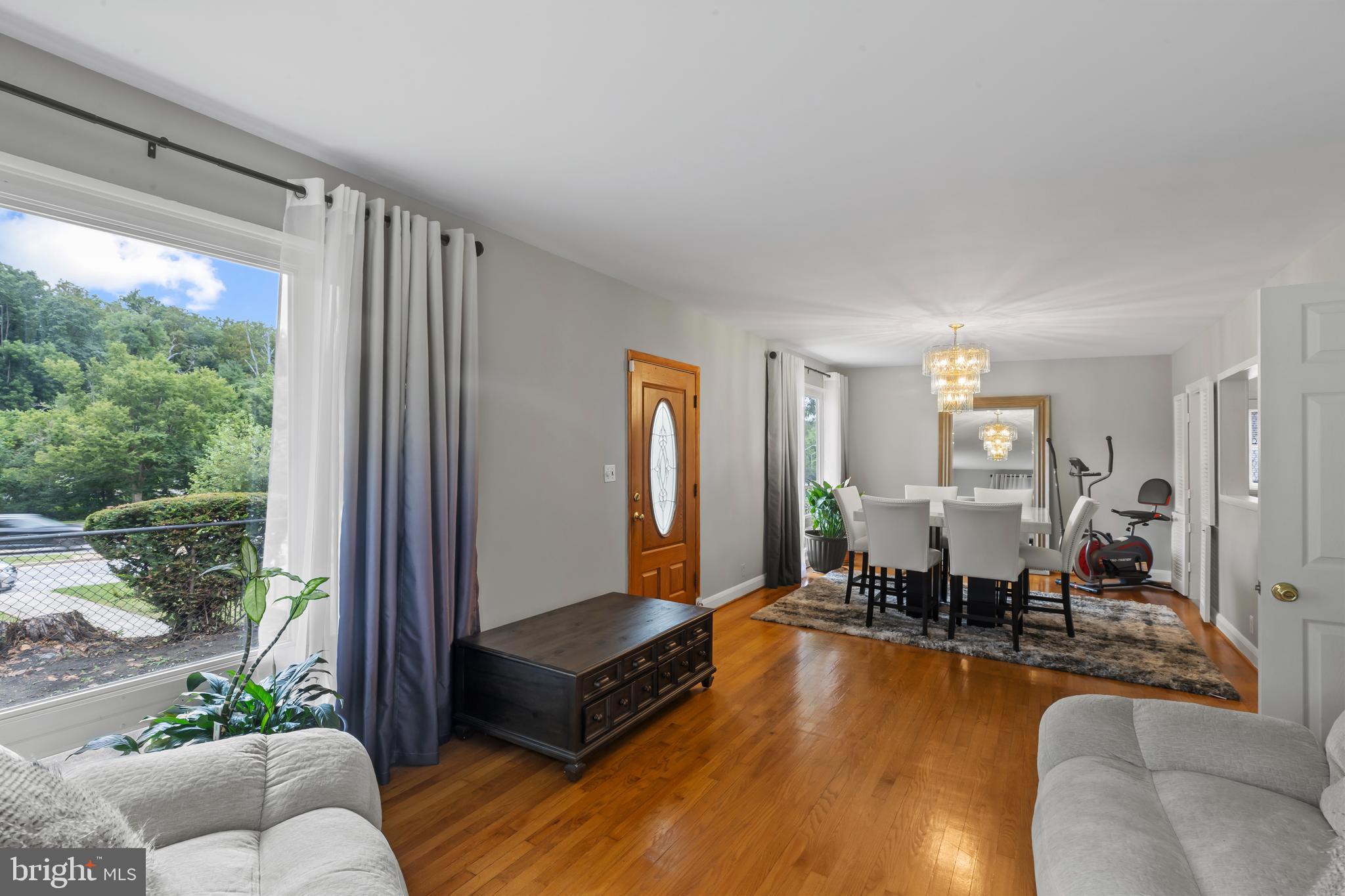 MOUNT WASHINGTON - Residential
