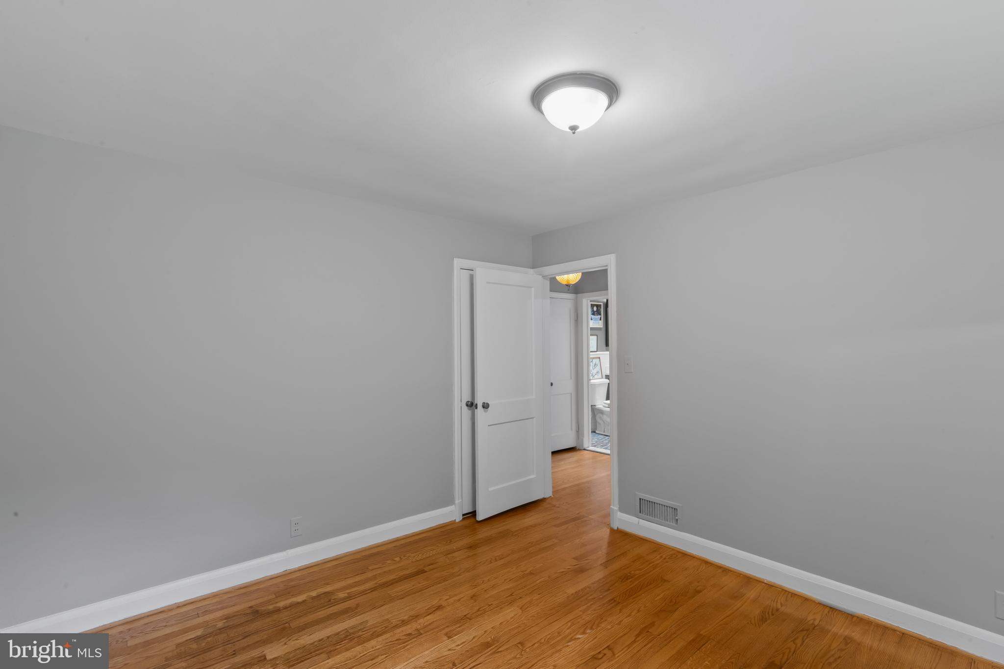 MOUNT WASHINGTON - Residential