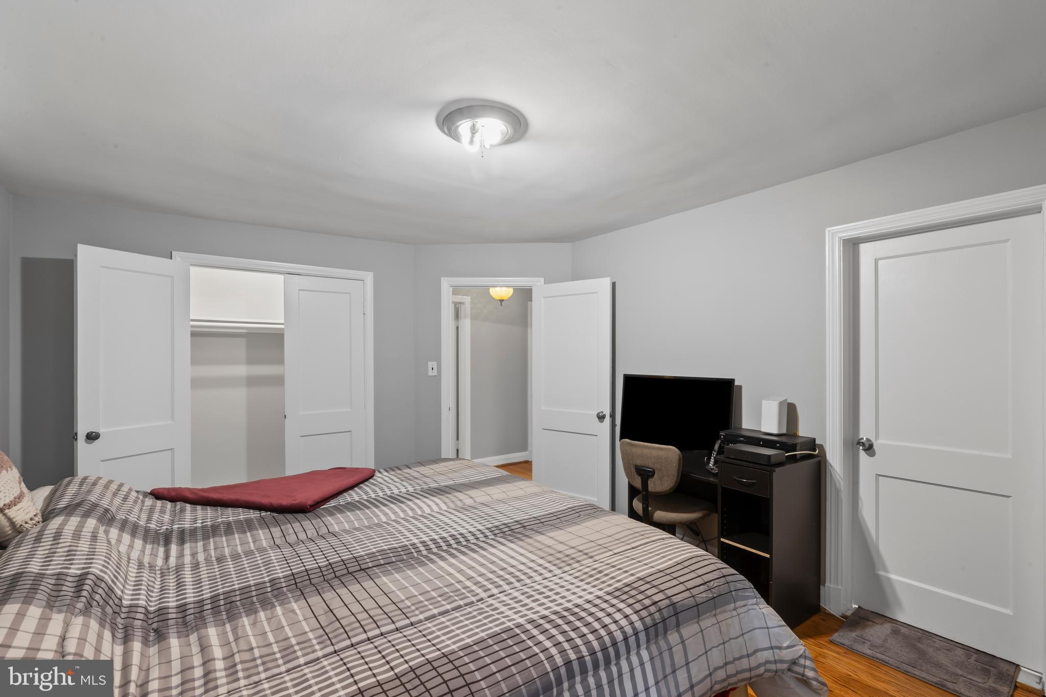 MOUNT WASHINGTON - Residential