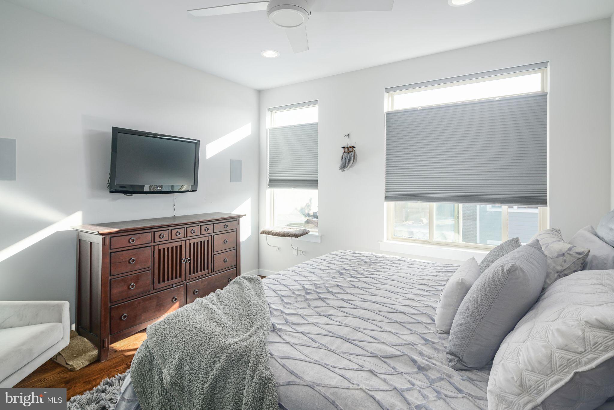 GRADUATE HOSPITAL - Residential