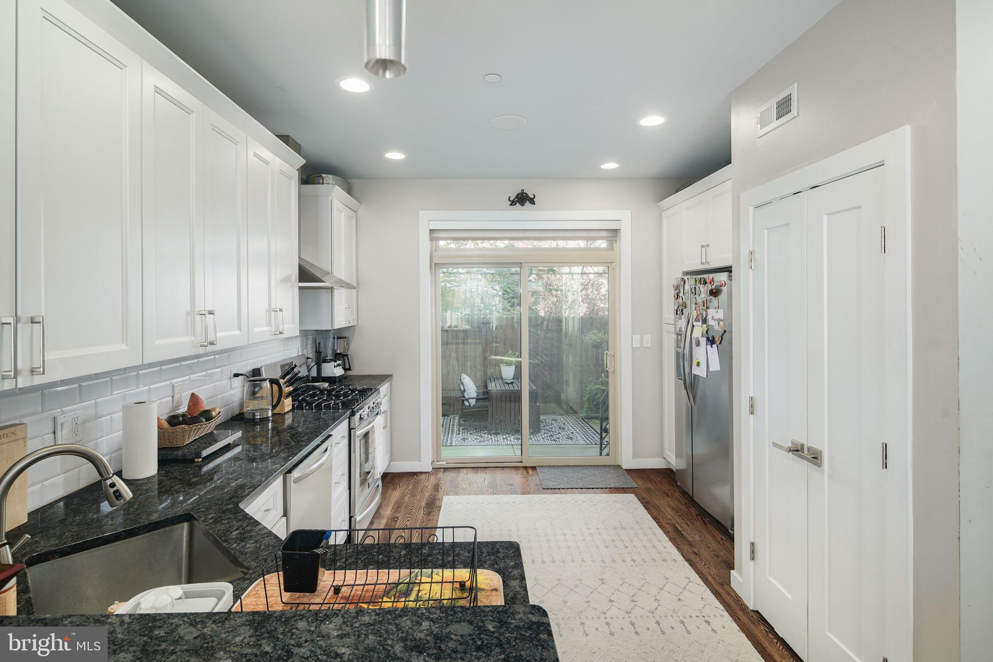 GRADUATE HOSPITAL - Residential