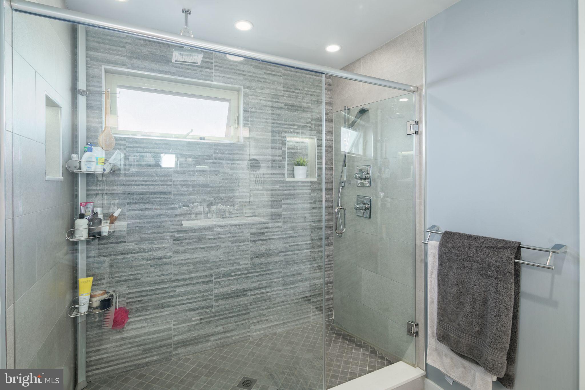 GRADUATE HOSPITAL - Residential