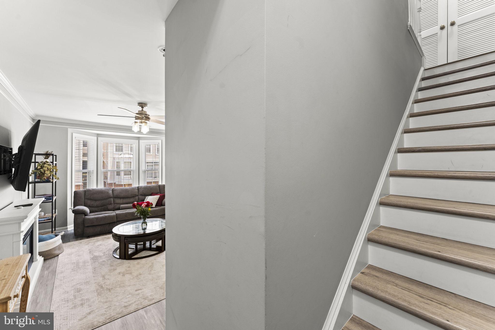 13649 VENTURI LANE