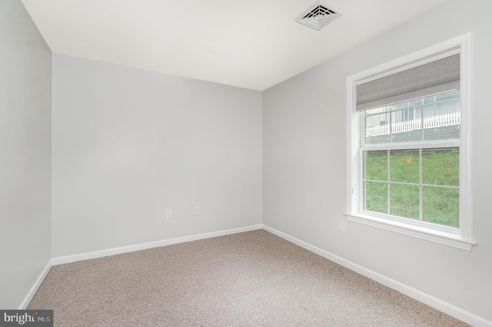 WINDING OAKS - Residential Lease