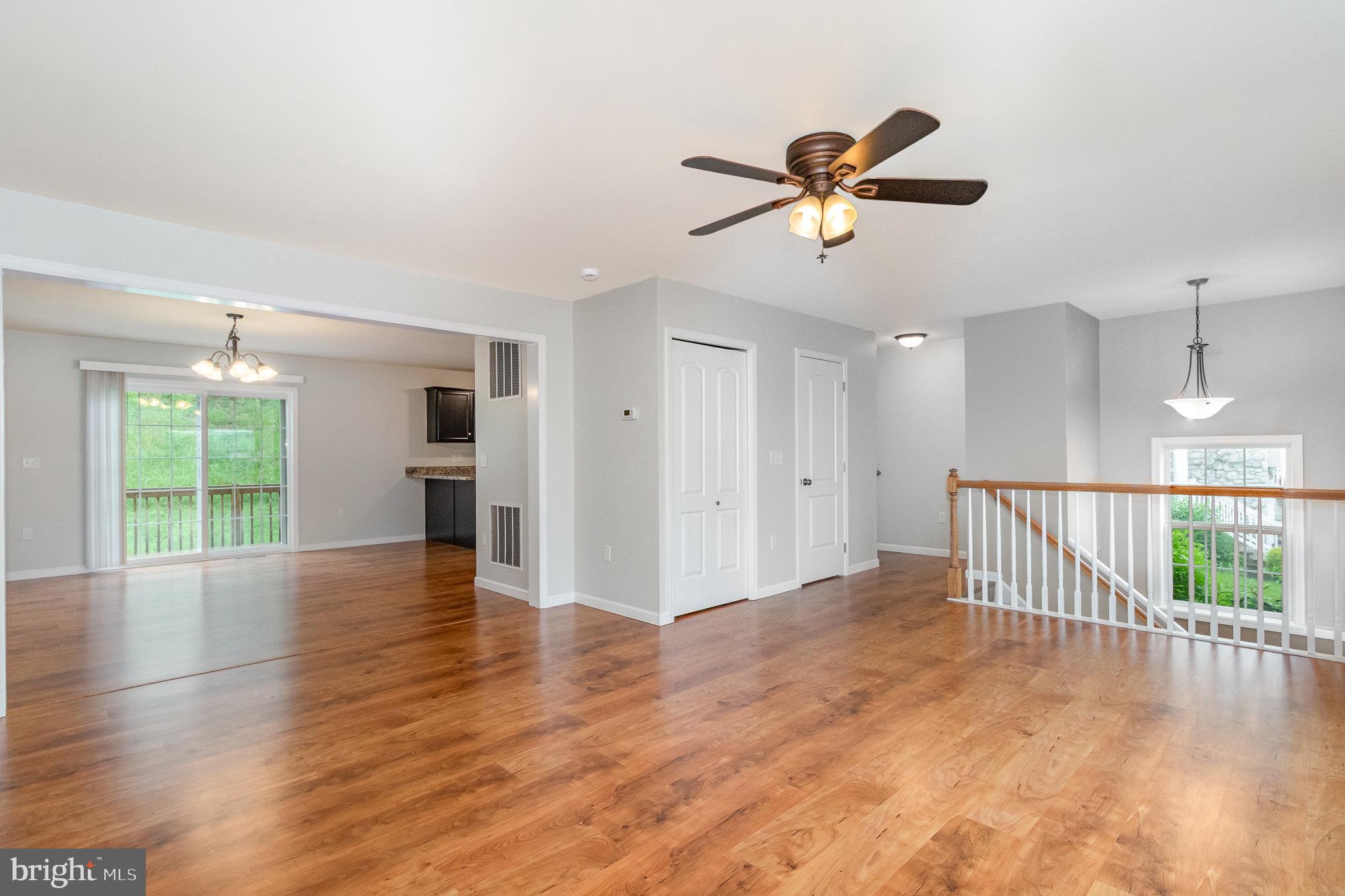 WINDING OAKS - Residential Lease