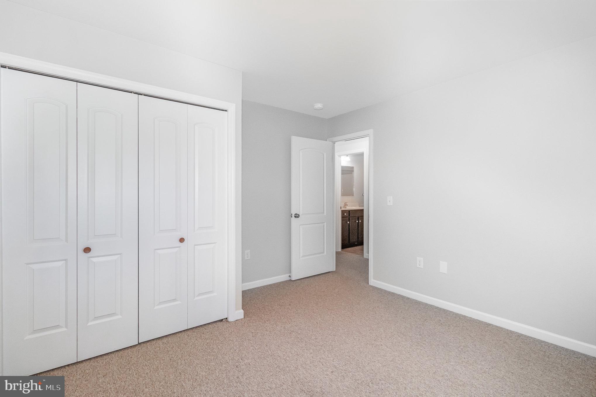 WINDING OAKS - Residential Lease