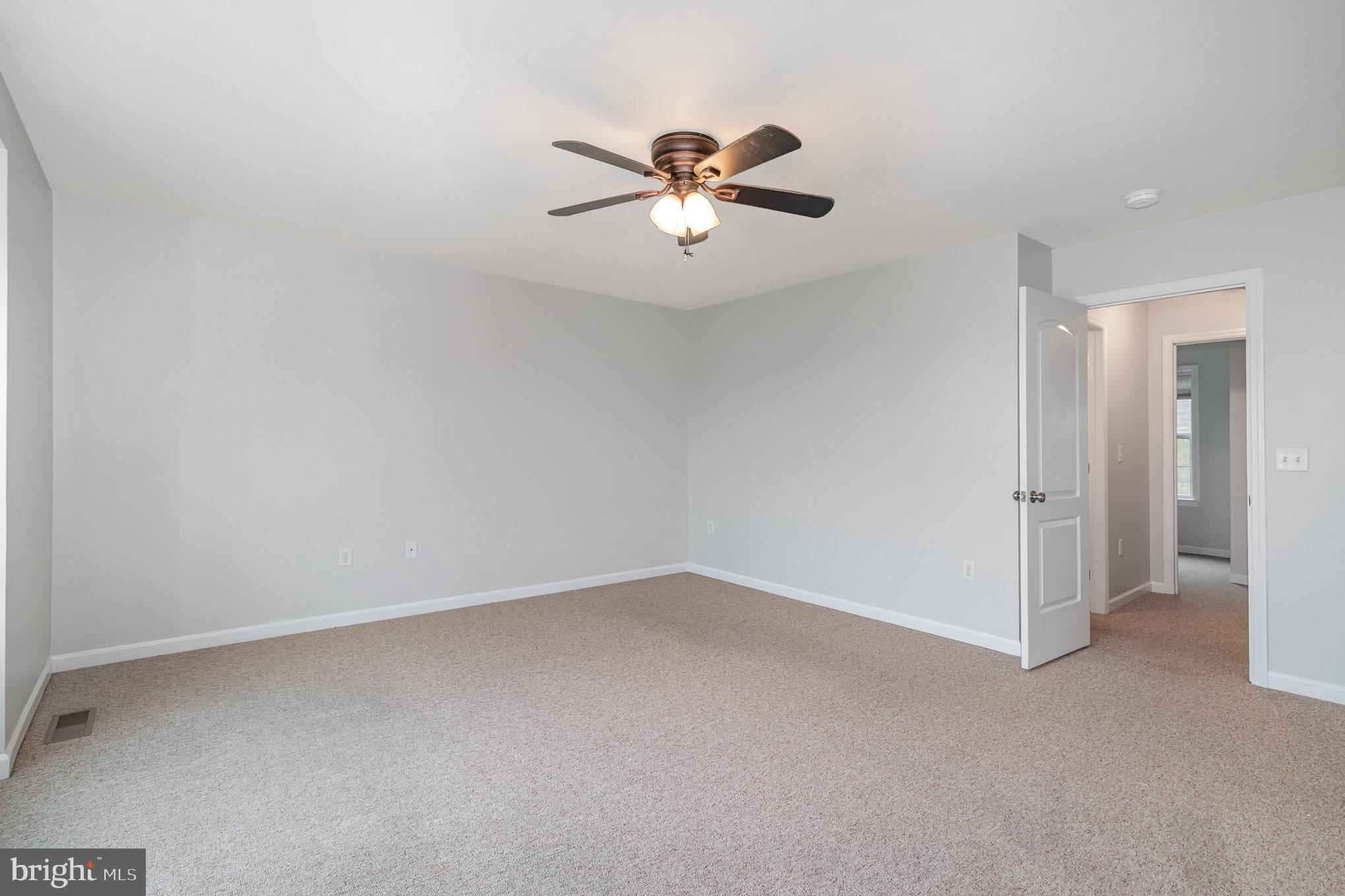 WINDING OAKS - Residential Lease