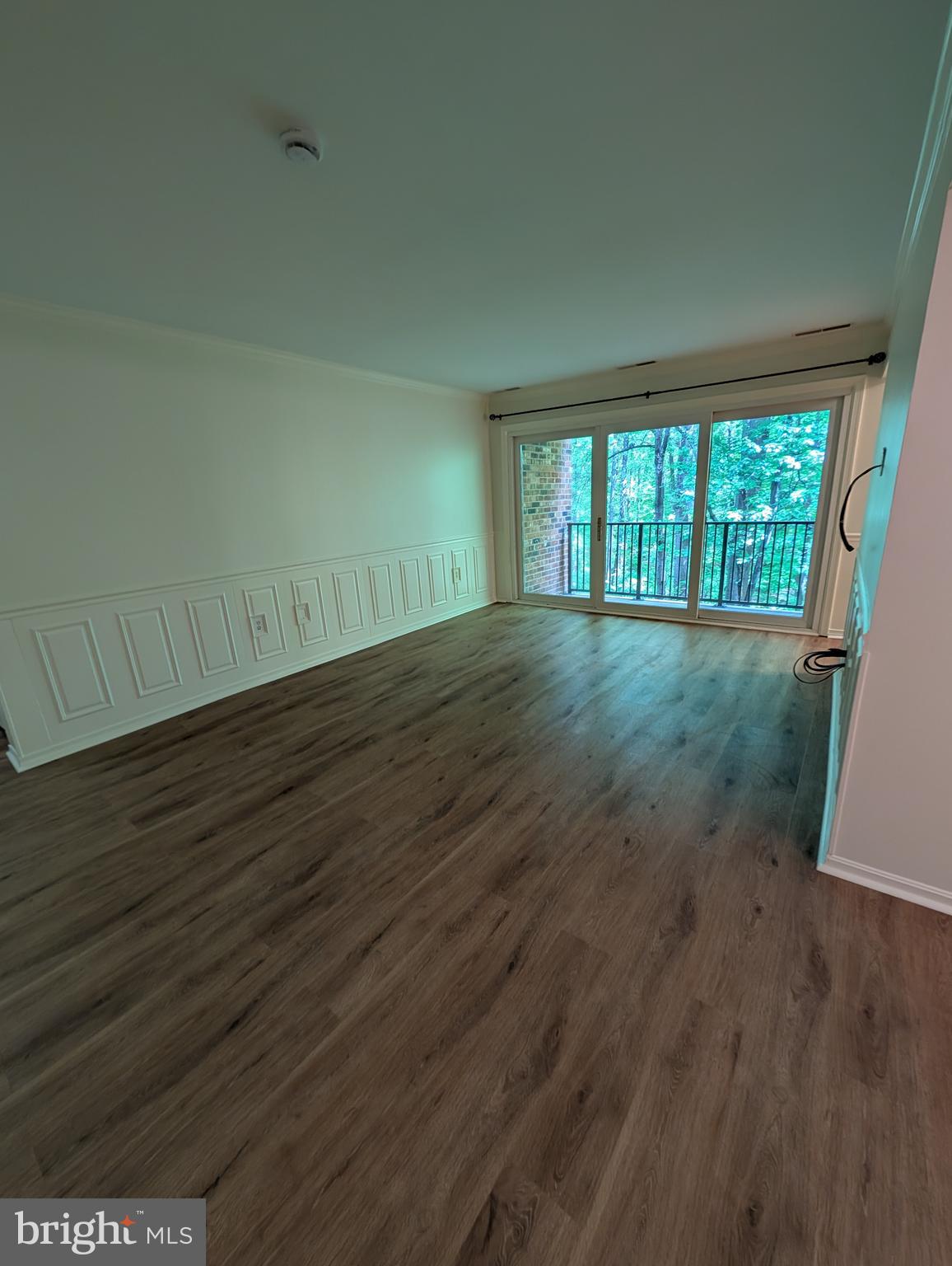 PLYMOUTH GARDENS - Residential Lease