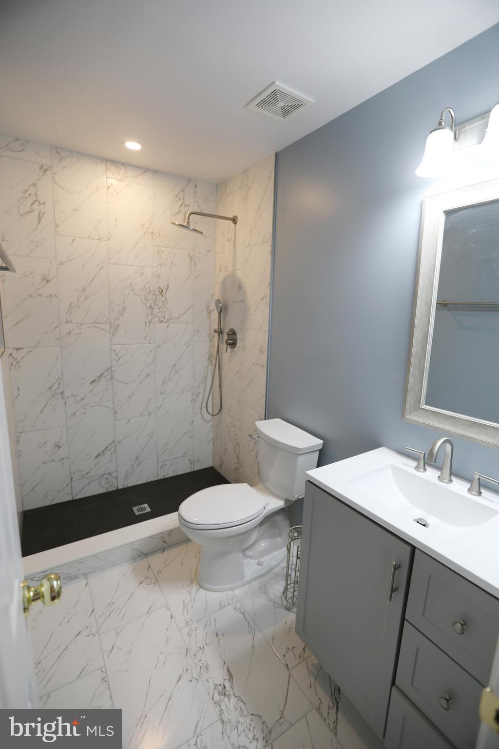 OLD BRIDGE ESTATES - Residential