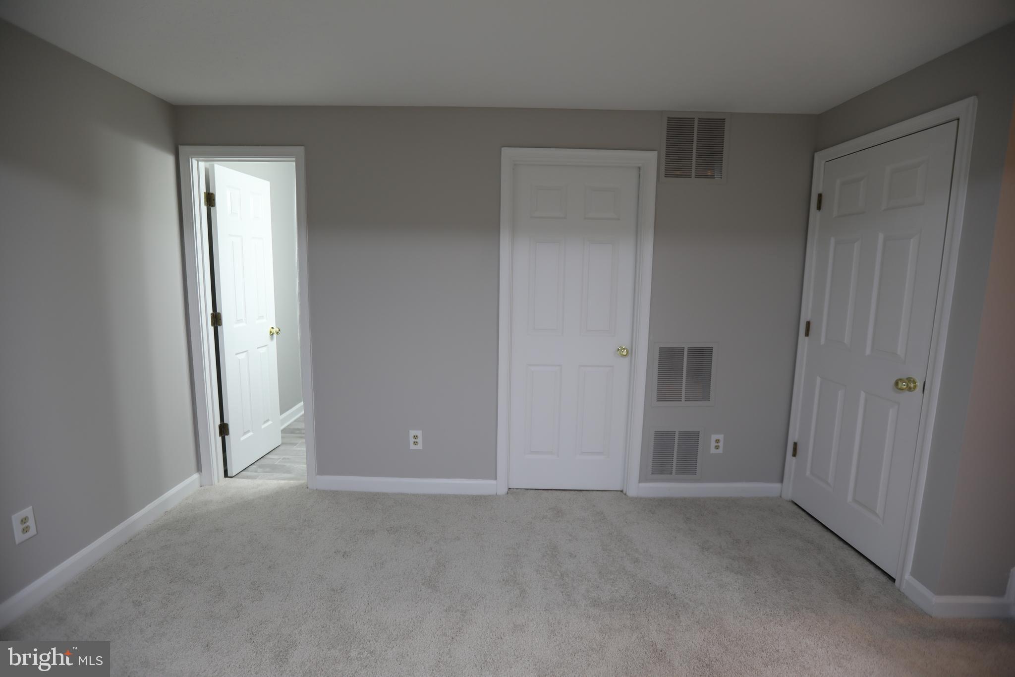 OLD BRIDGE ESTATES - Residential