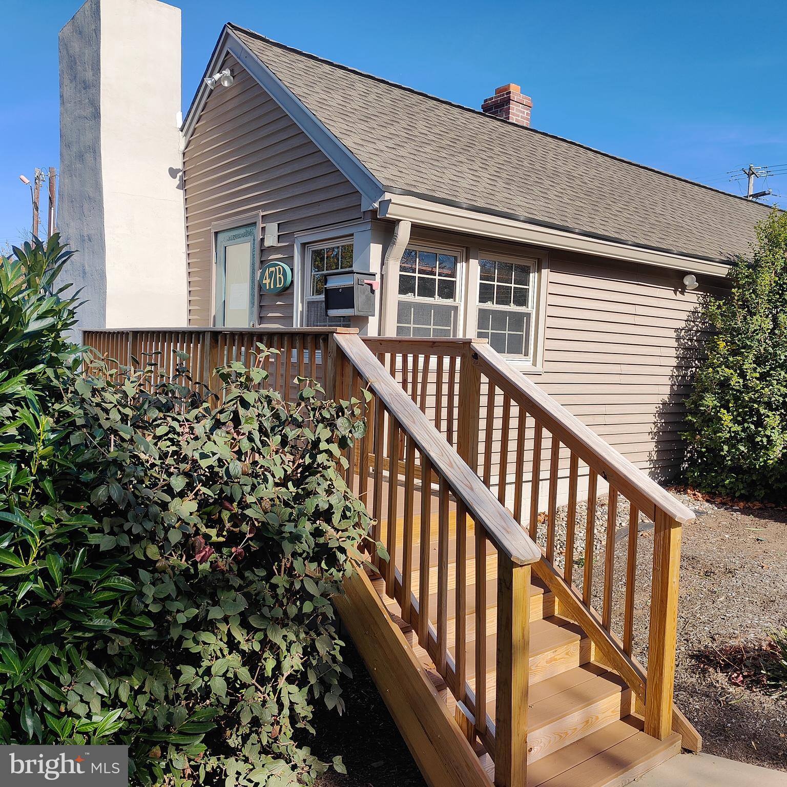 THE COMMONS AT VF - Commercial Lease