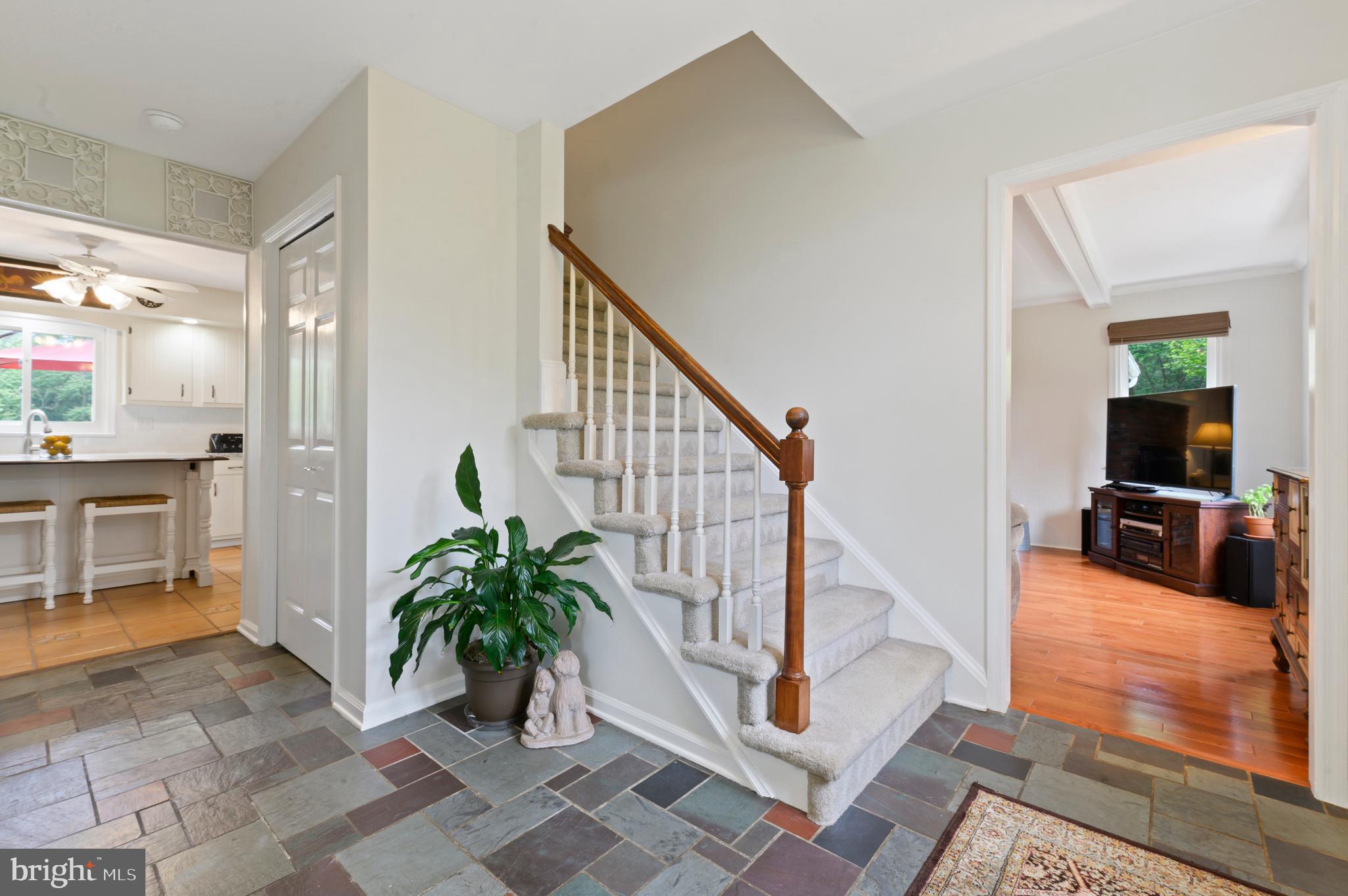 ROCKFORD ESTATES - Residential