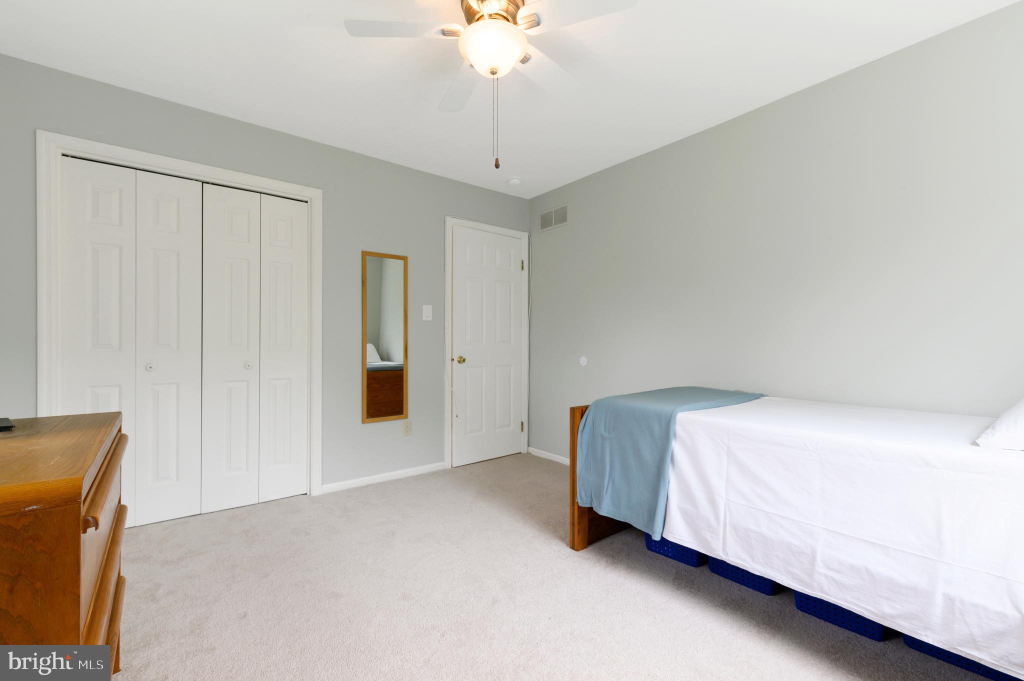 ROCKFORD ESTATES - Residential