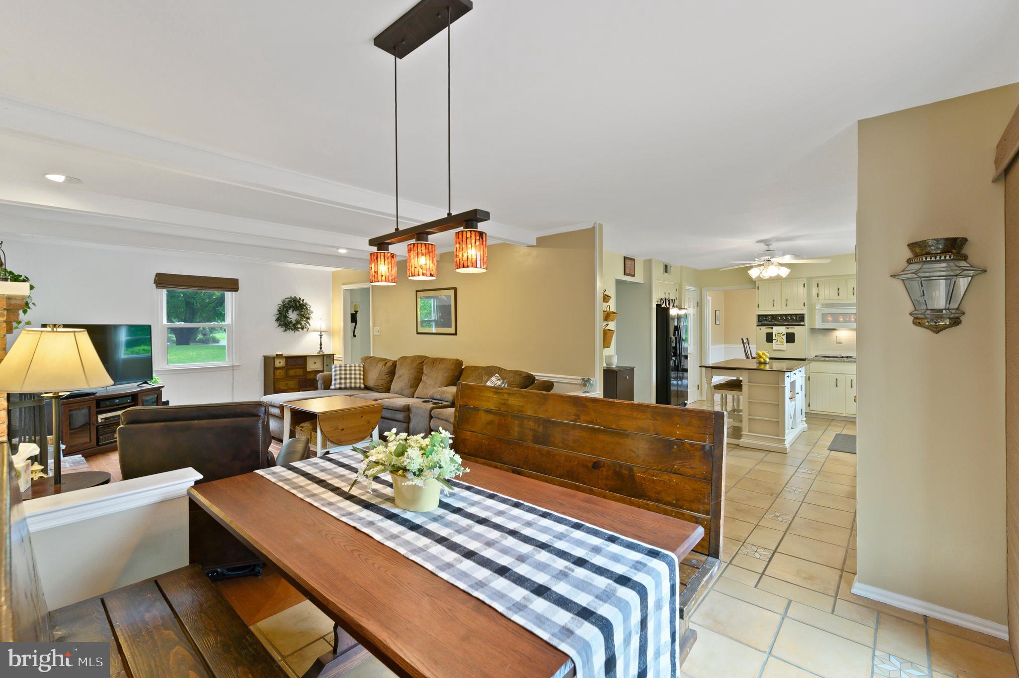 ROCKFORD ESTATES - Residential