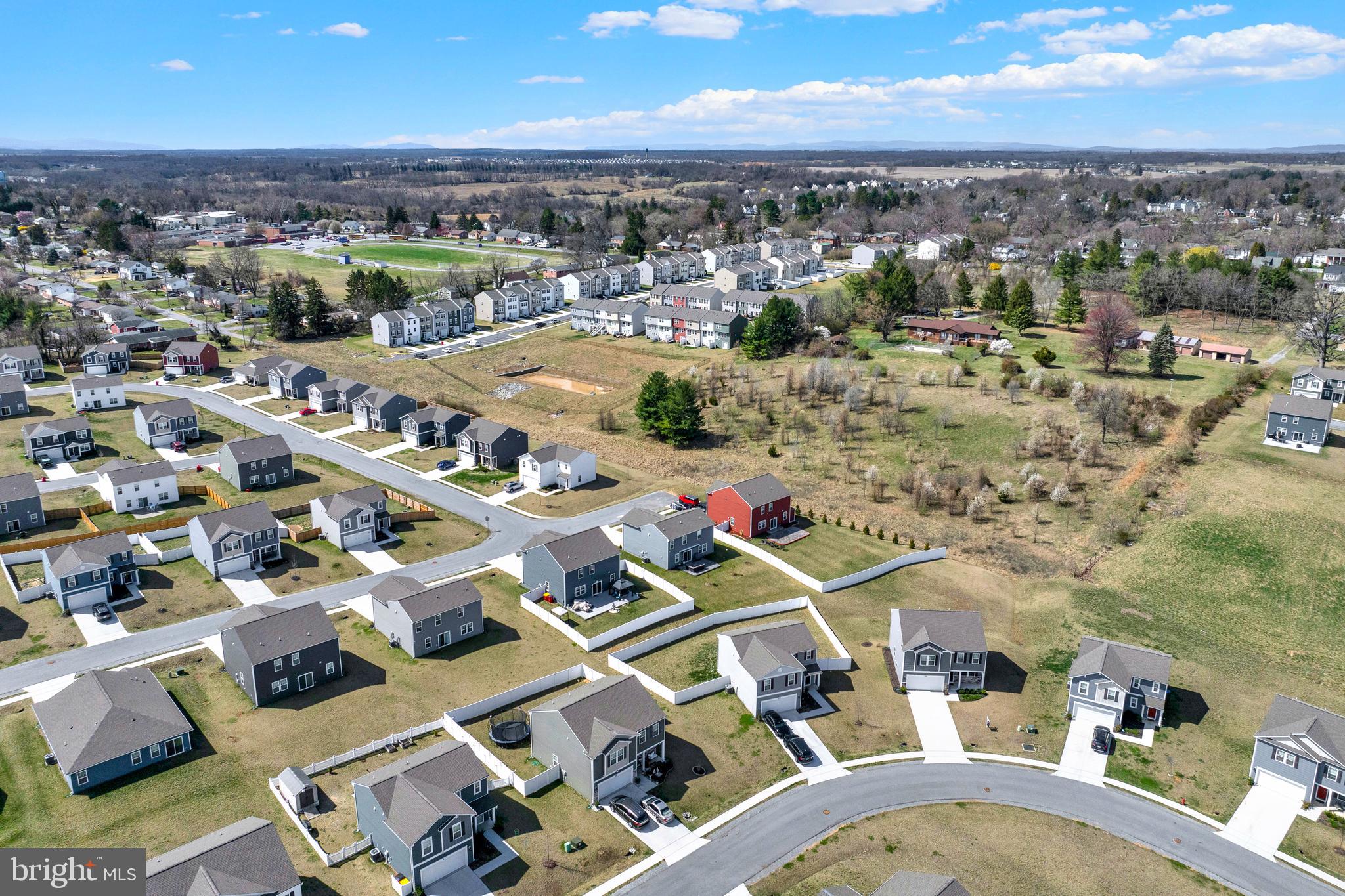 MAGNOLIA SPRINGS - Residential