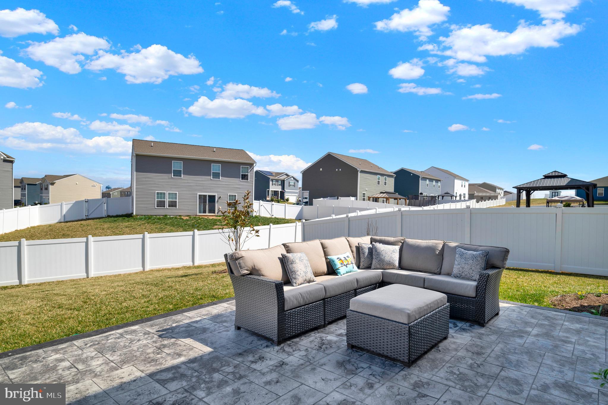 MAGNOLIA SPRINGS - Residential