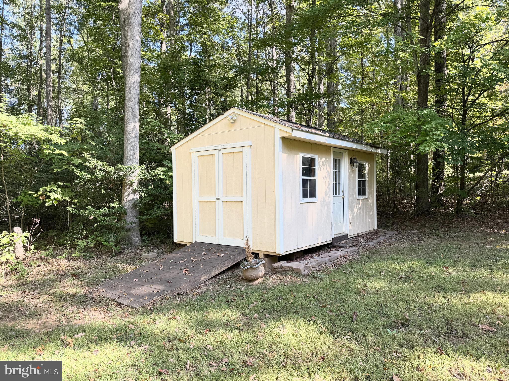 HUNTERS POND - Residential Lease