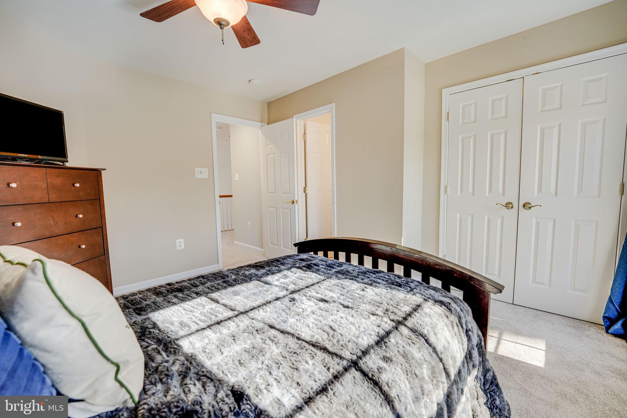 HUNTERS POND - Residential Lease