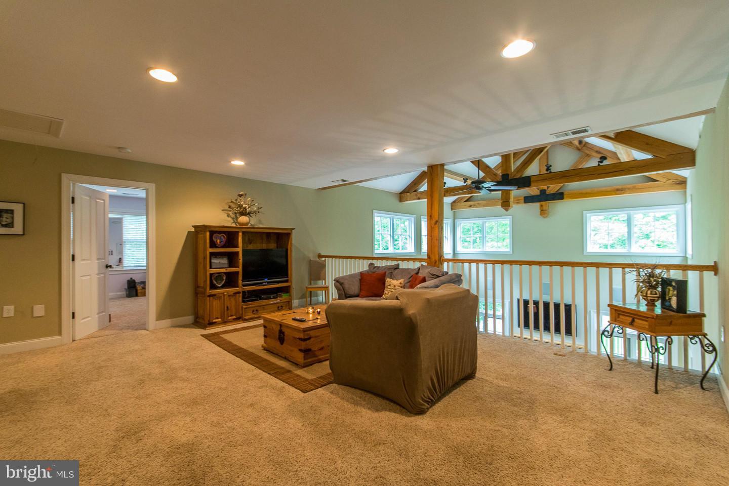 FERNBANK - Residential