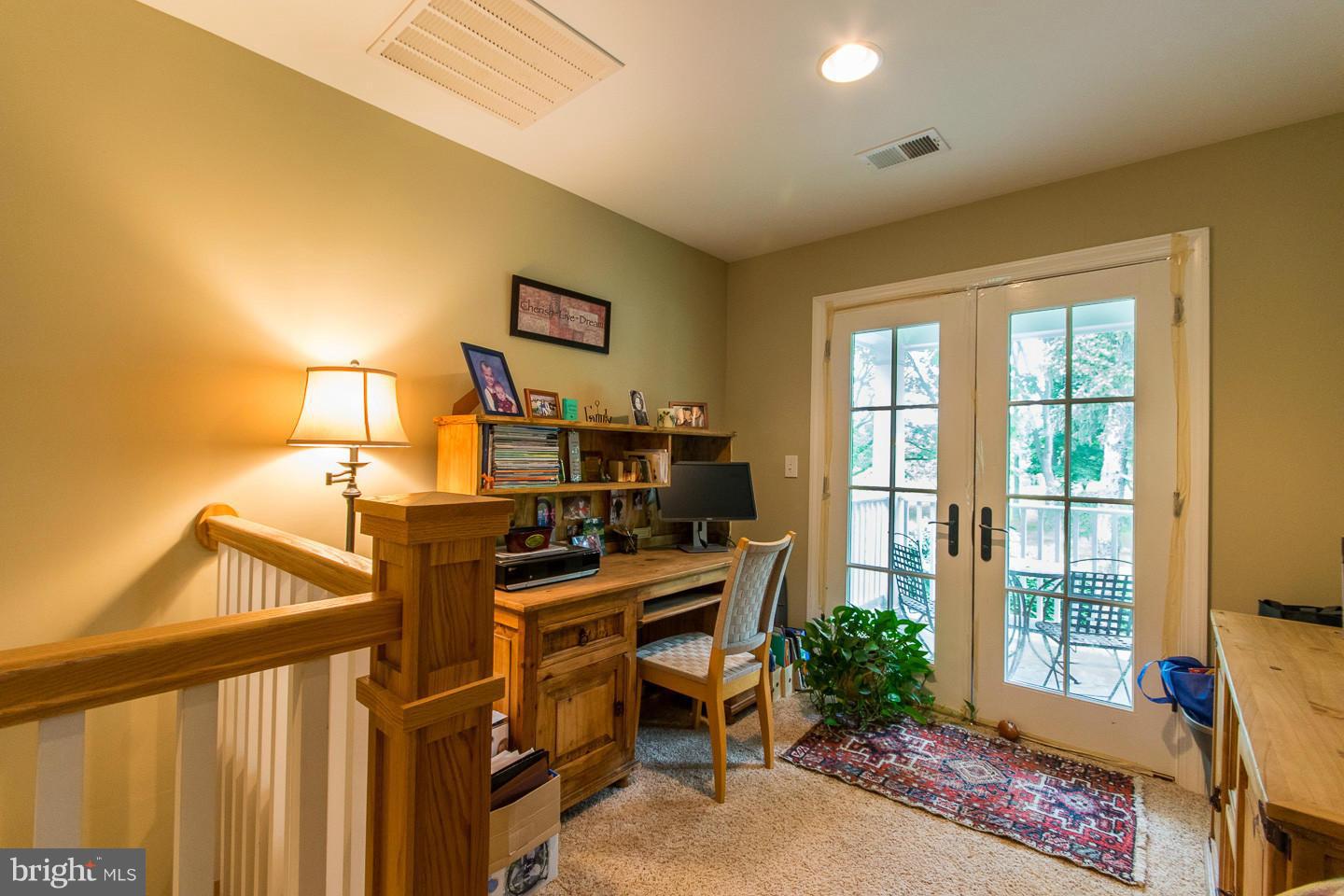 FERNBANK - Residential