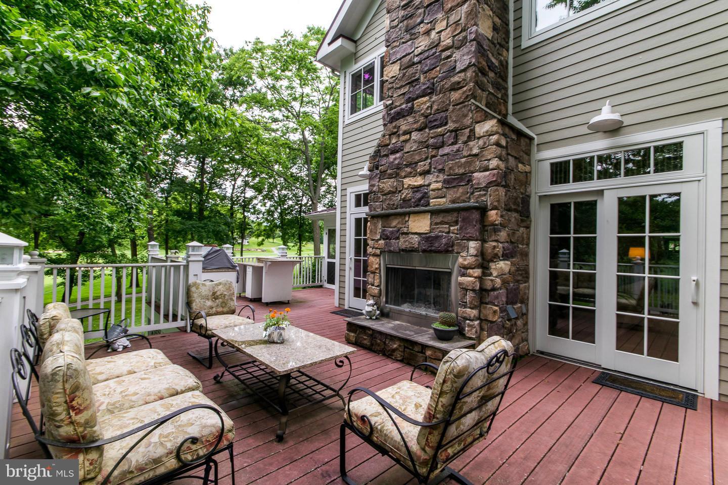 FERNBANK - Residential