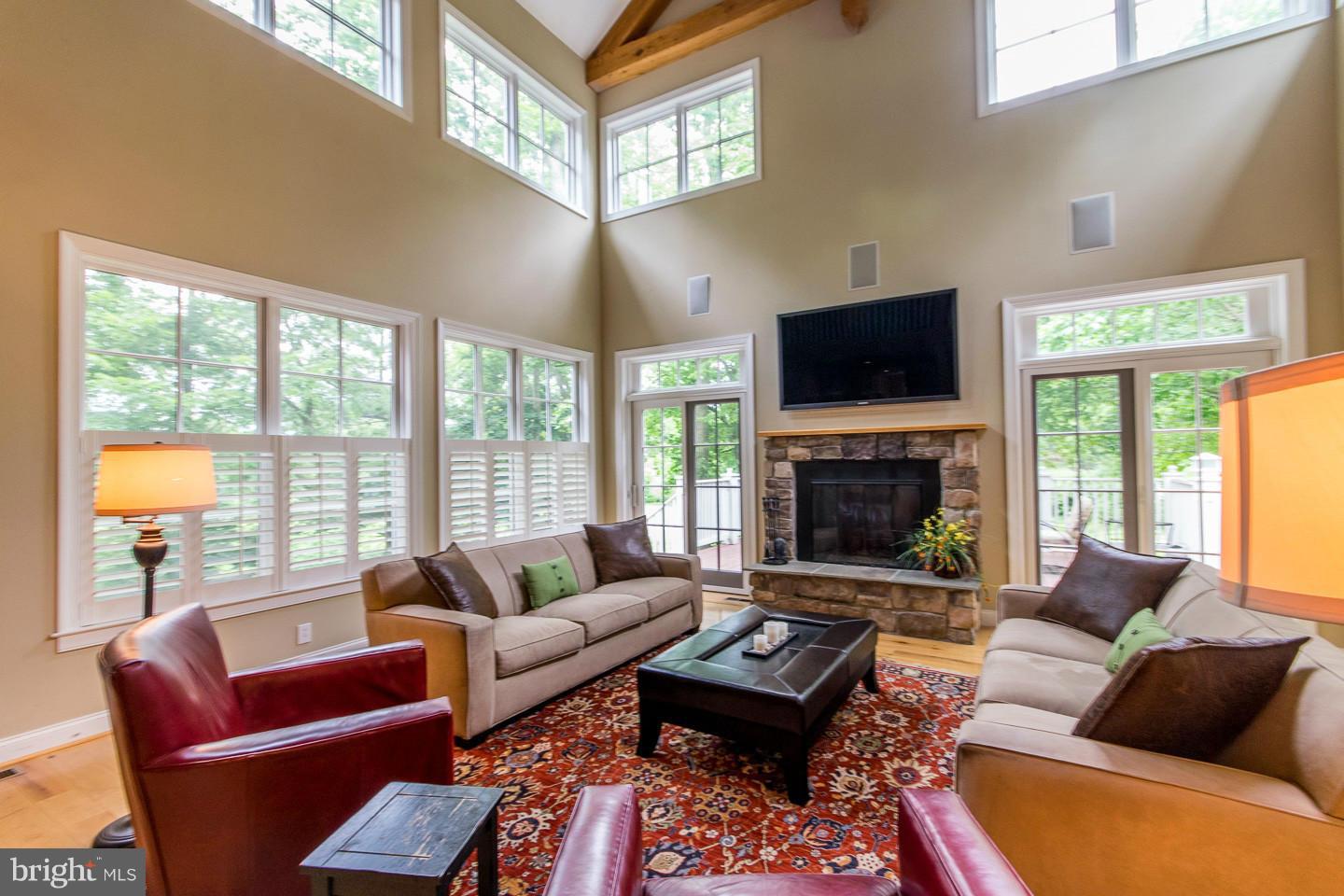 FERNBANK - Residential