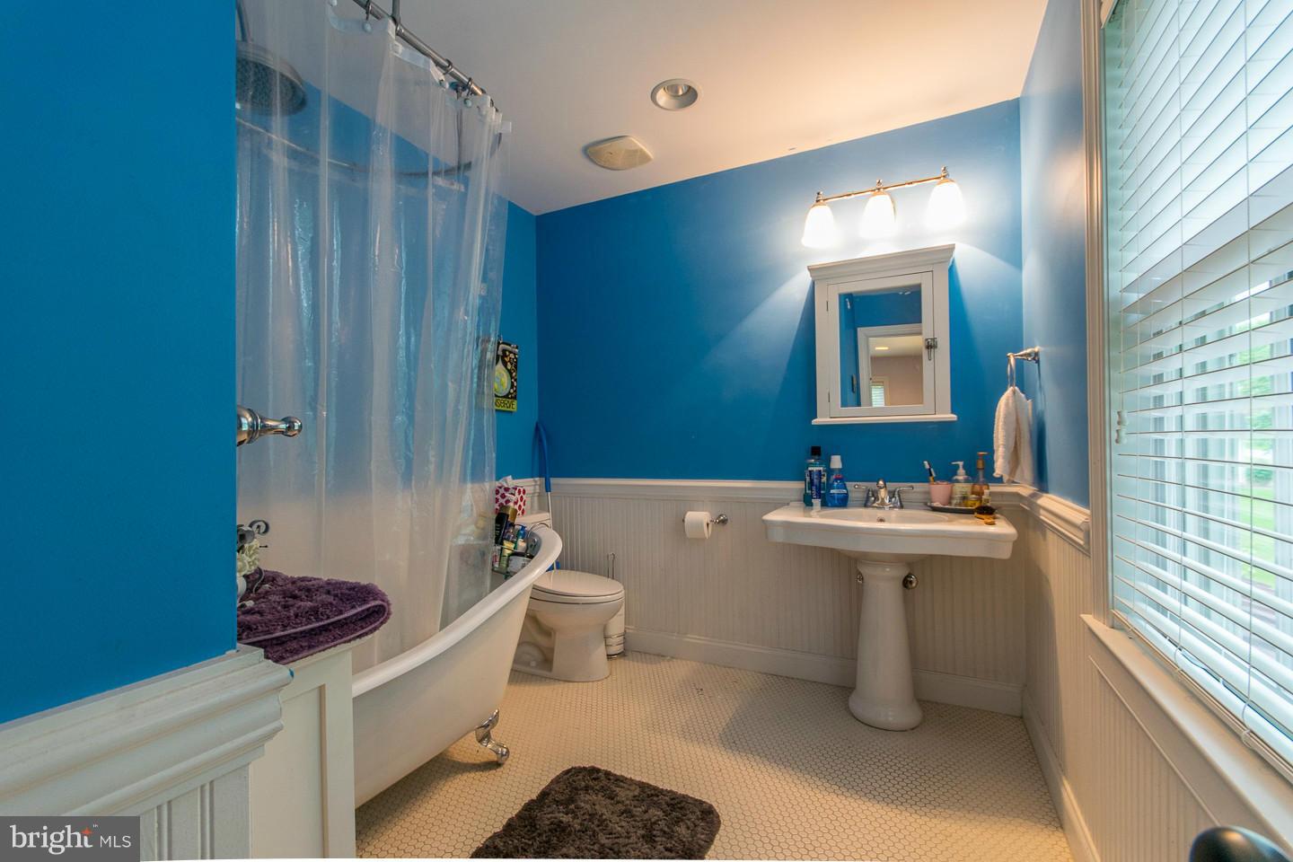 FERNBANK - Residential