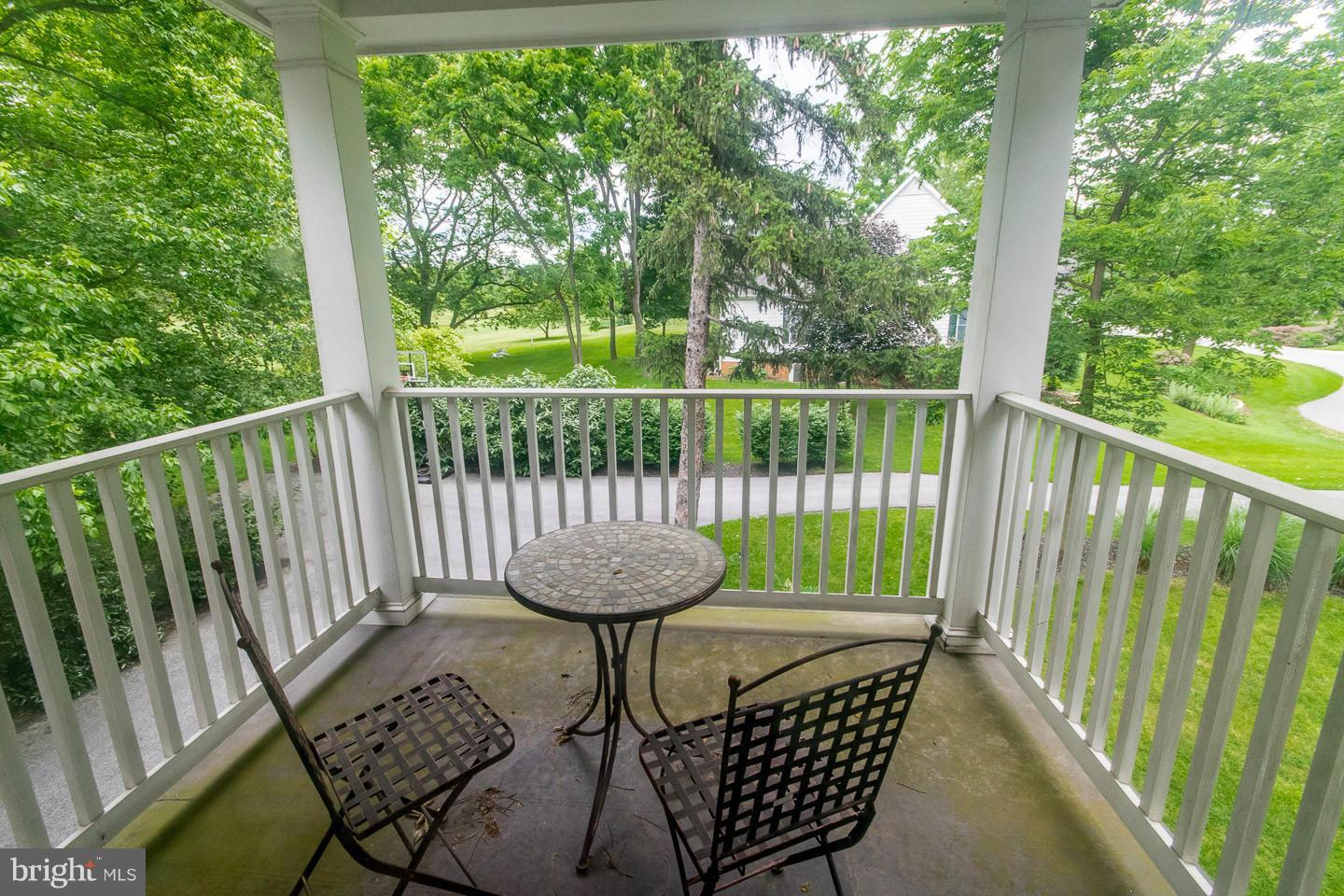 FERNBANK - Residential