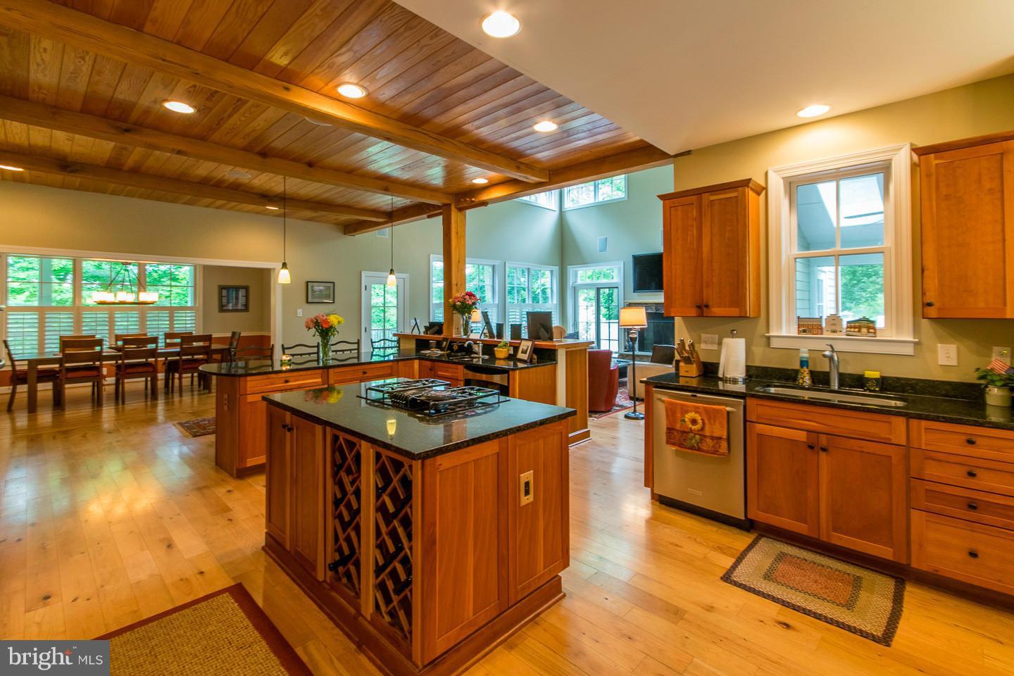 FERNBANK - Residential