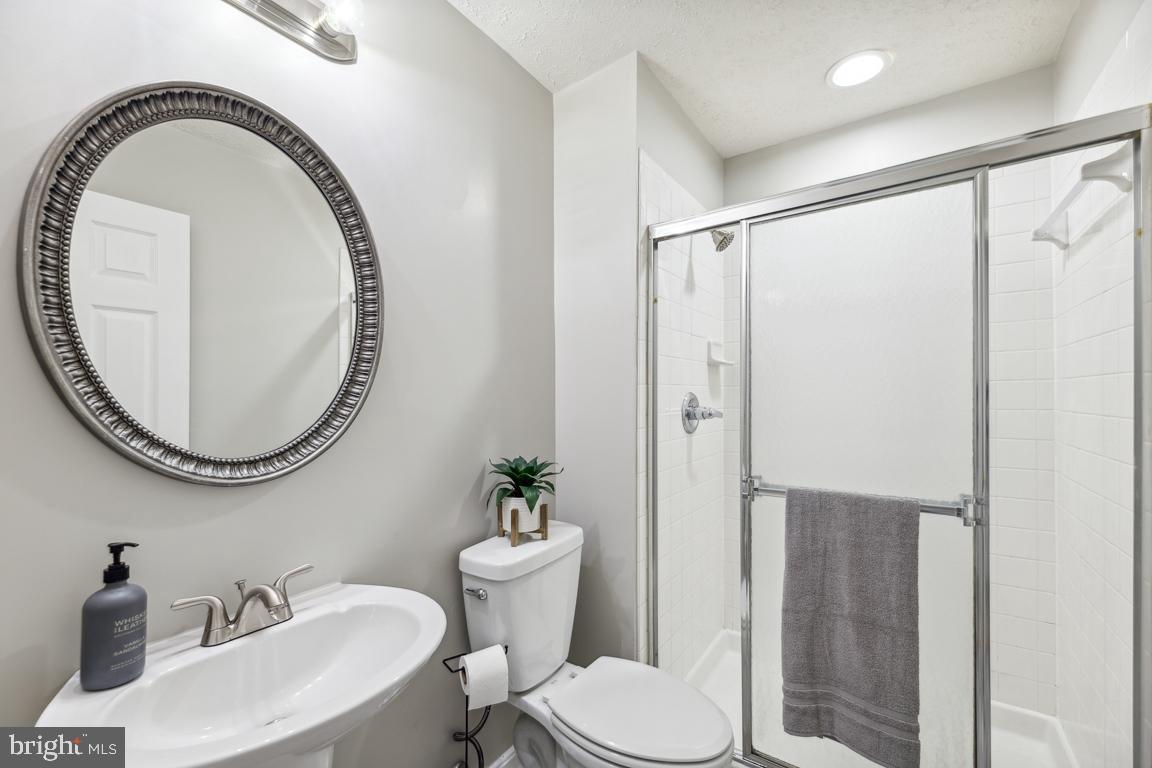 BELMONT STATION - Residential