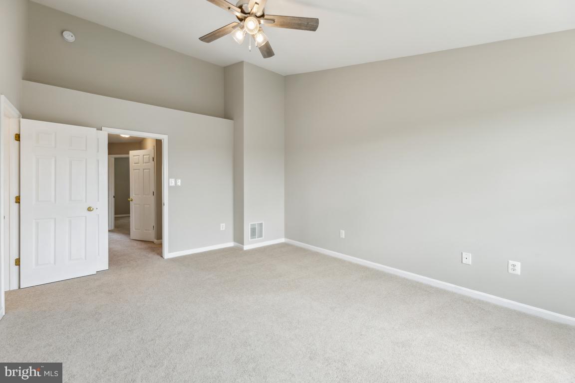 BELMONT STATION - Residential