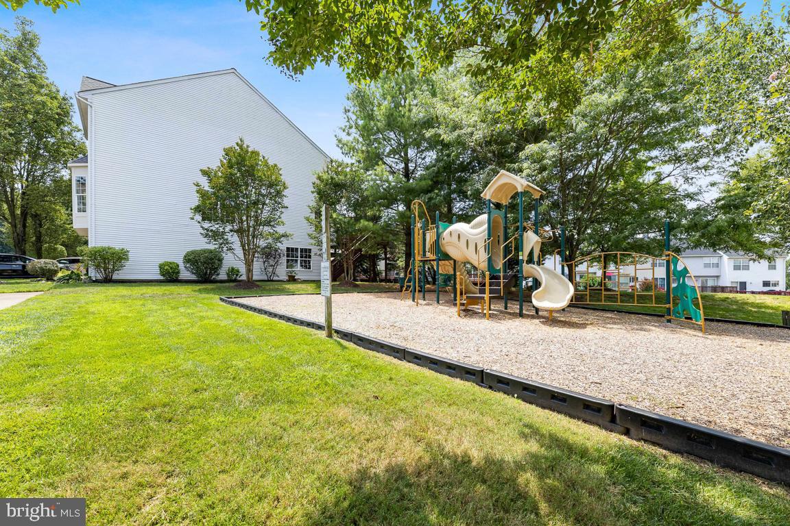 BELMONT STATION - Residential