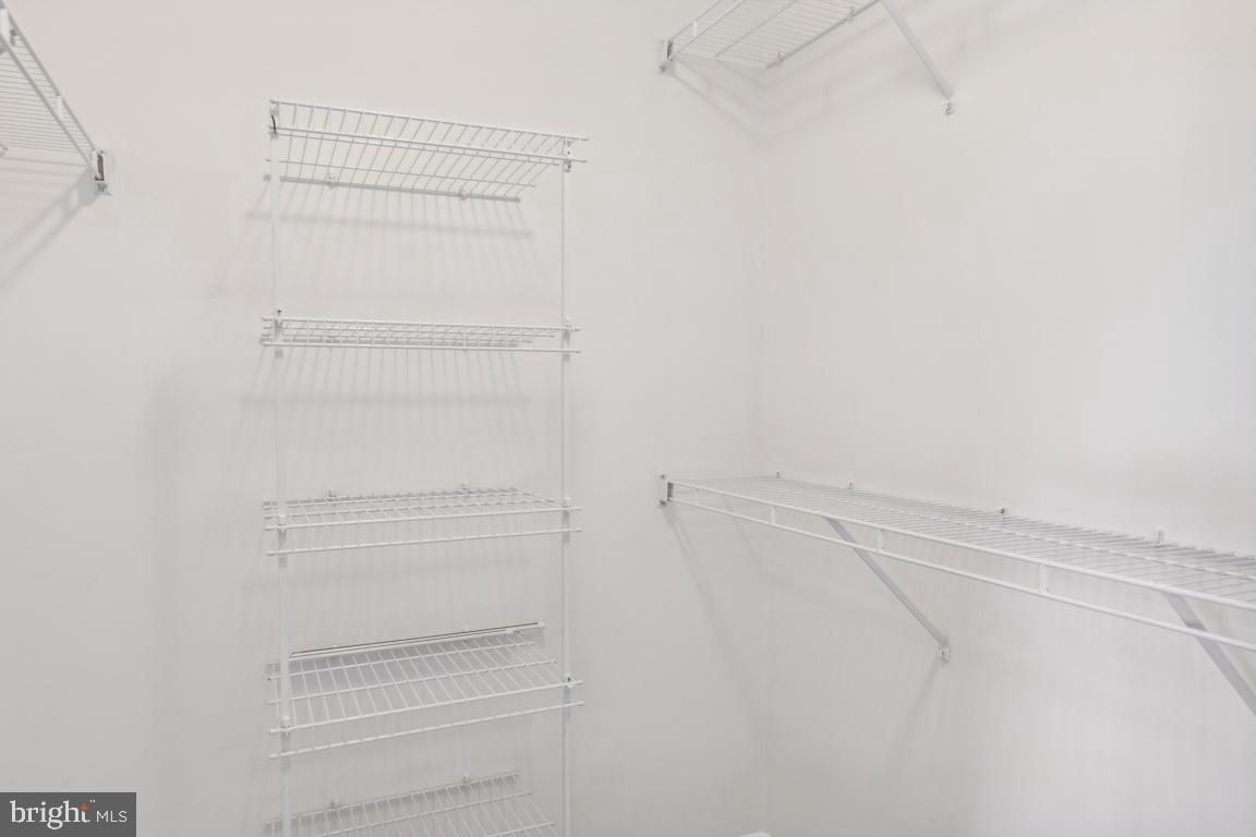 BELMONT STATION - Residential