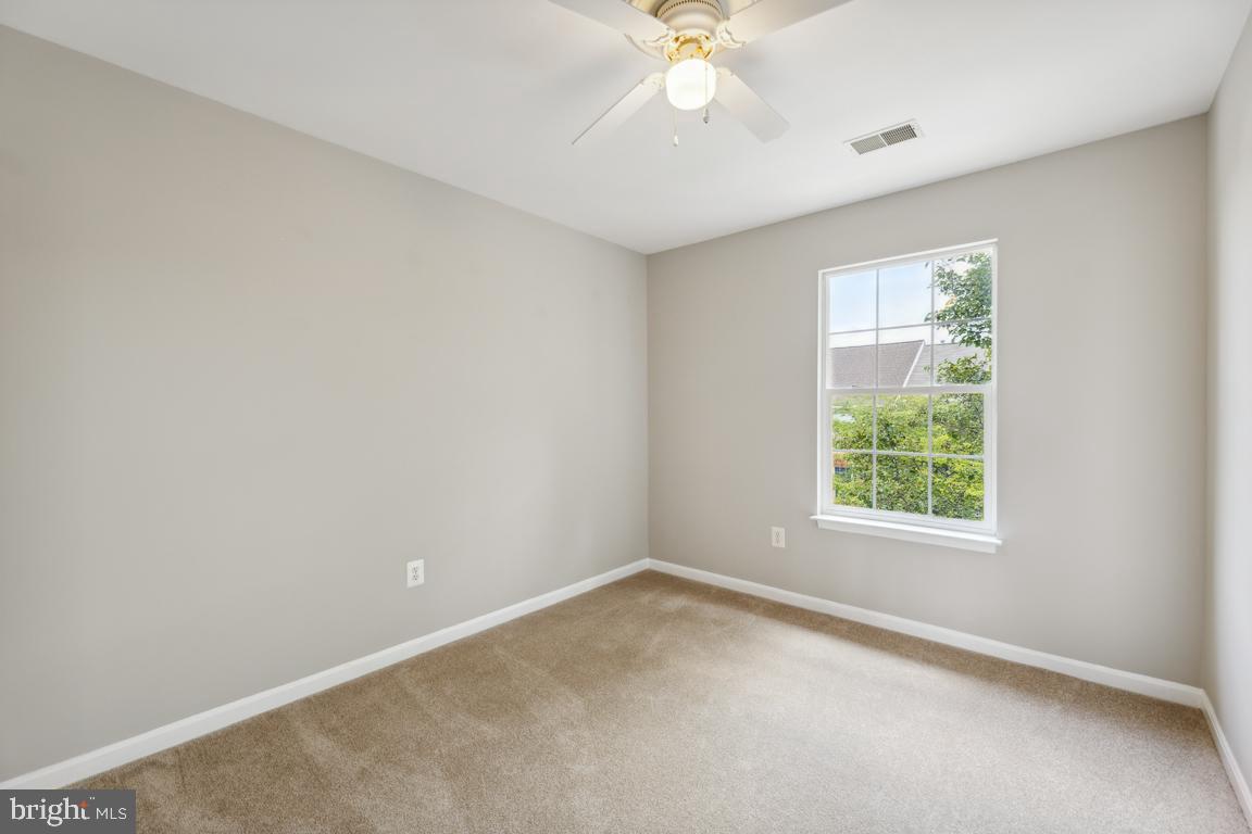 BELMONT STATION - Residential