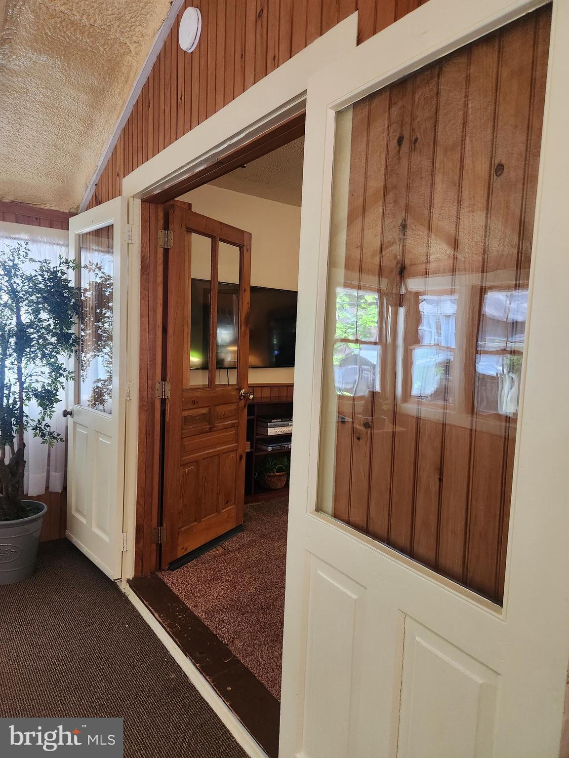 CAMPMEETING - Residential