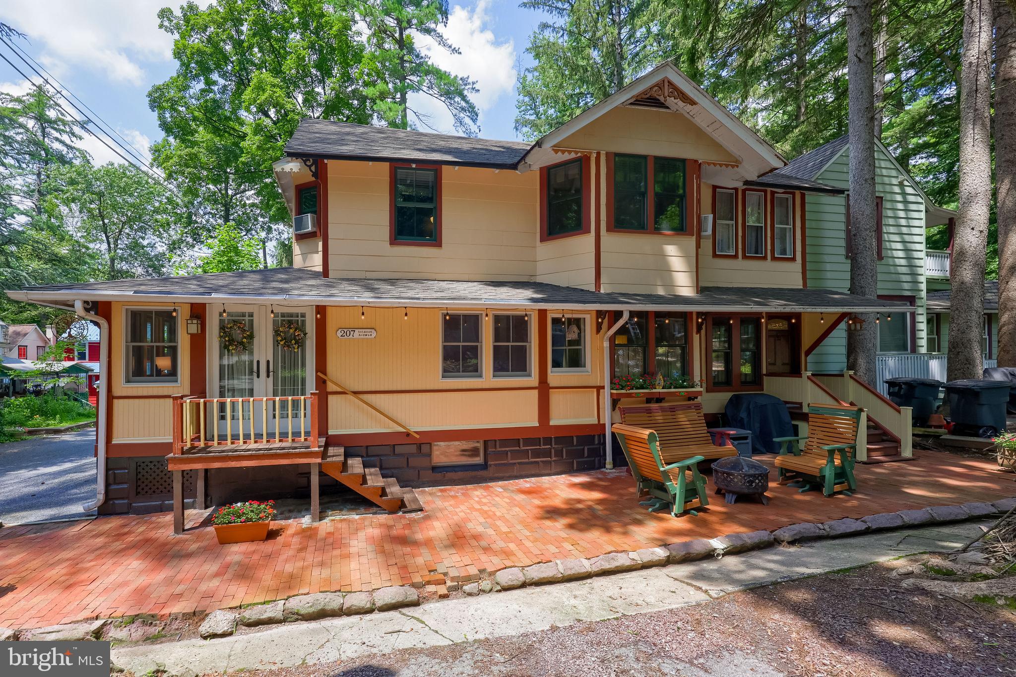 CAMPMEETING - Residential