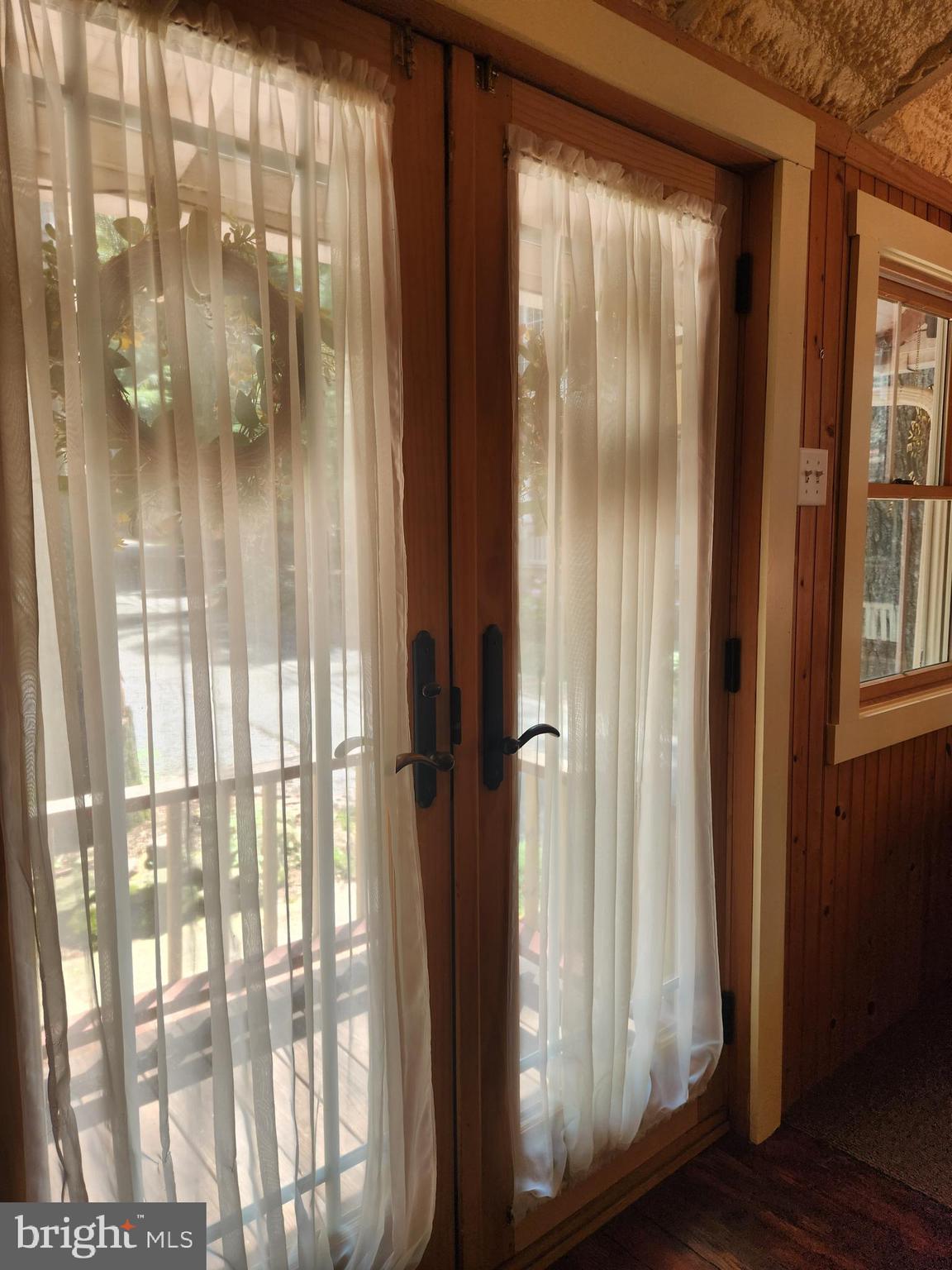 CAMPMEETING - Residential