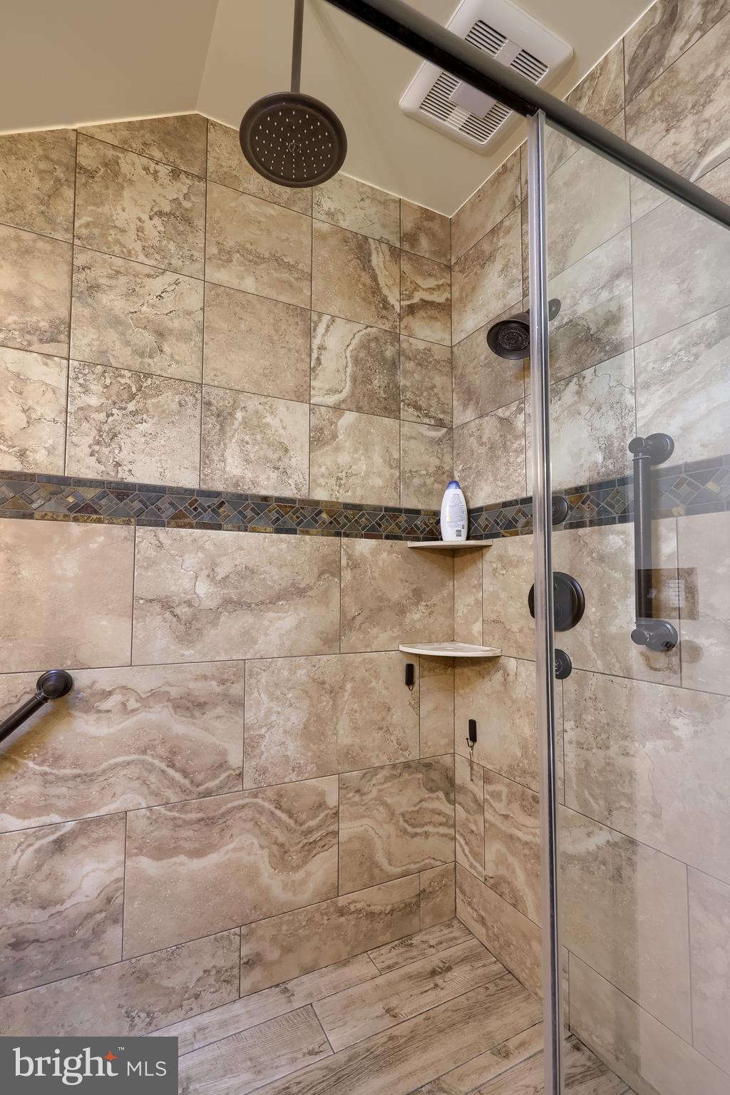 CAMPMEETING - Residential