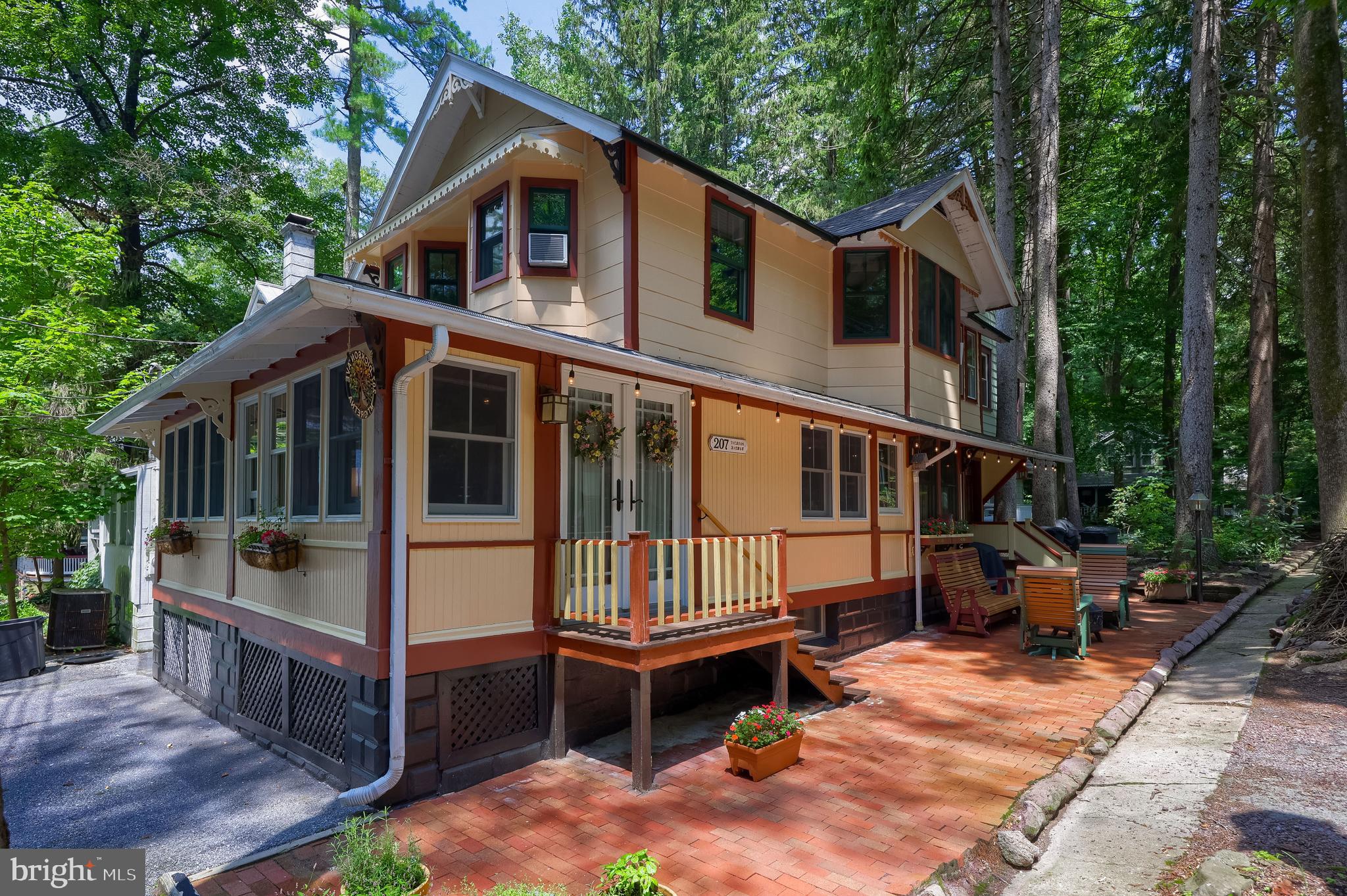 CAMPMEETING - Residential