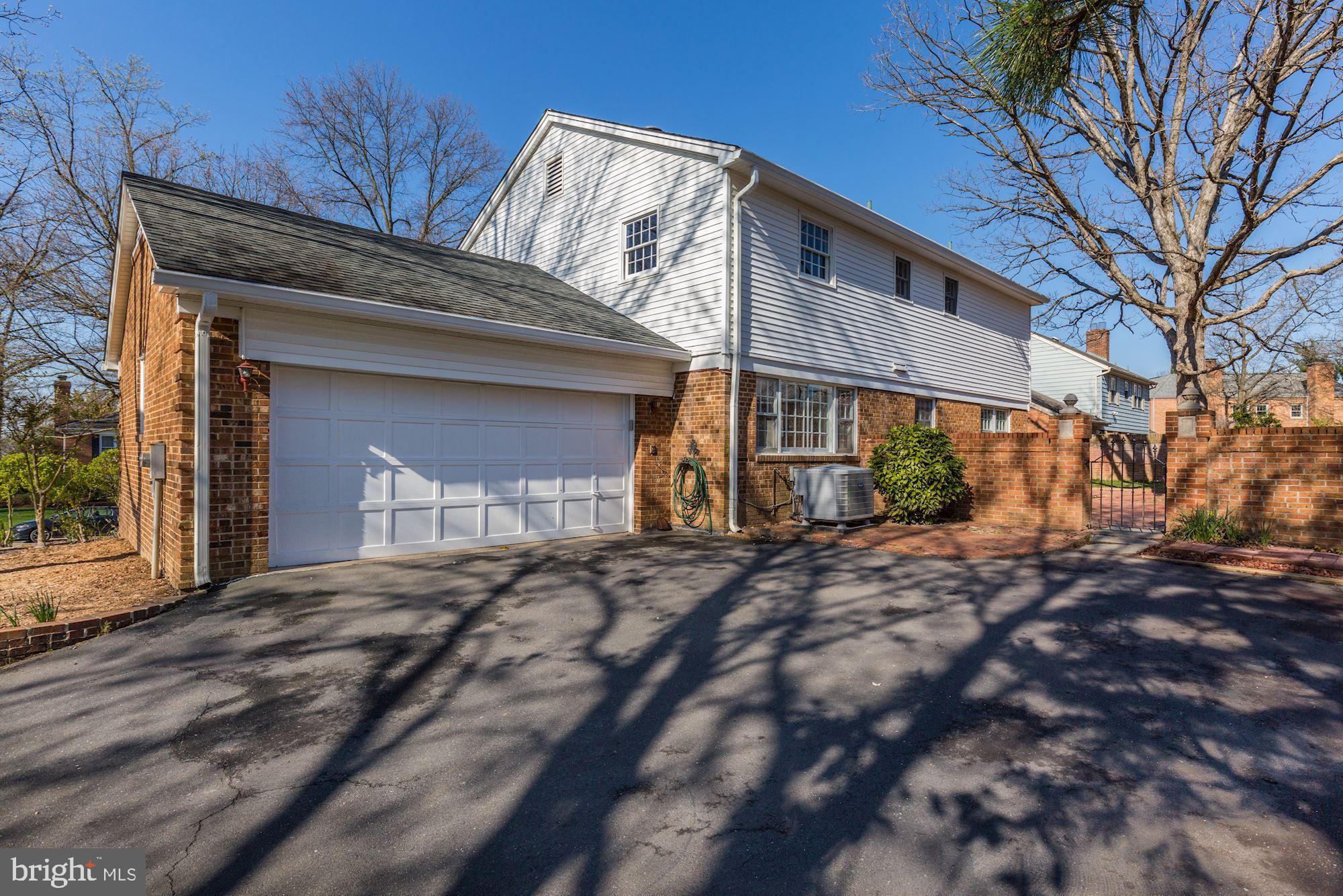 VAUXCLEUSE - Residential